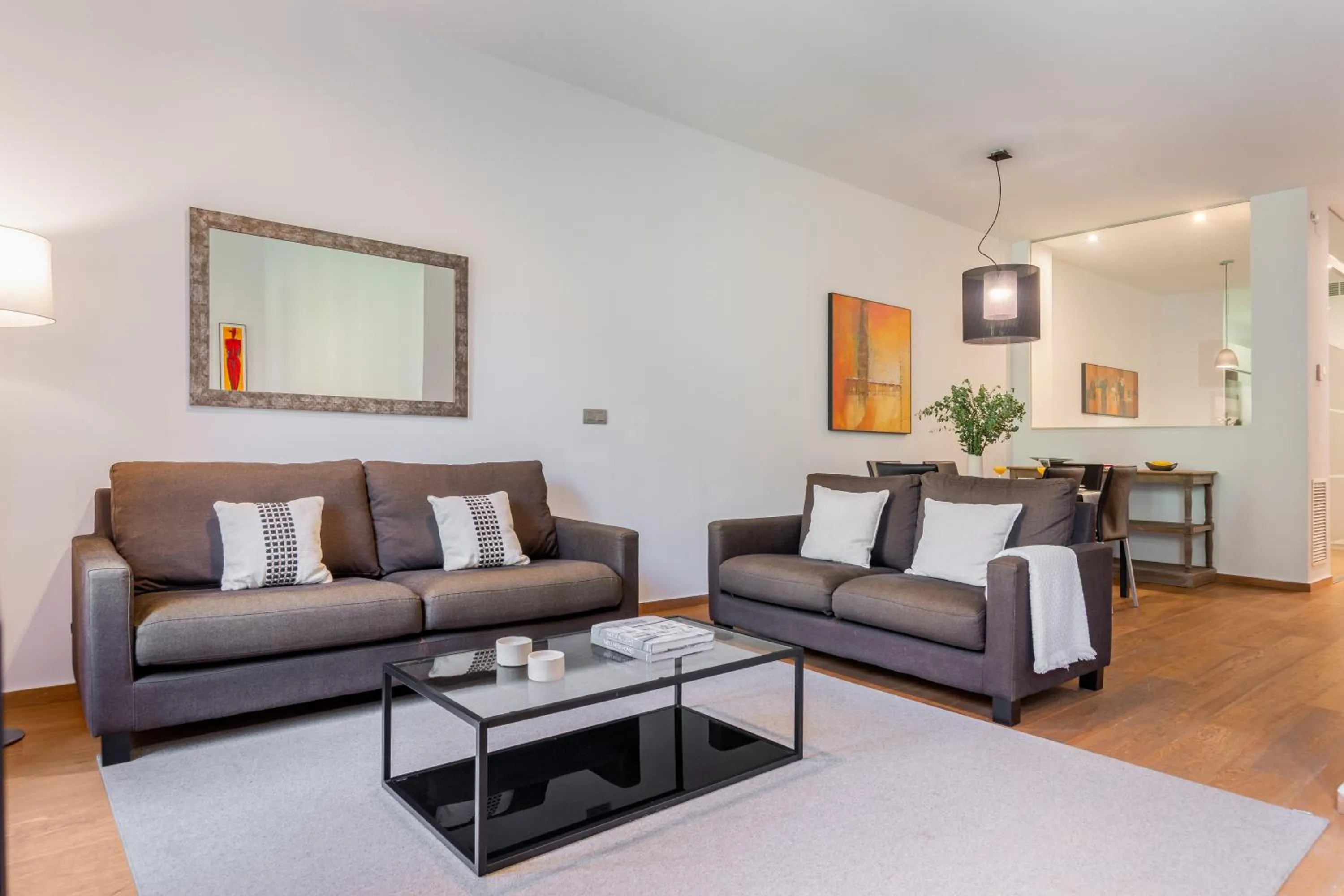 Living room in Aspasios Rambla Catalunya Apartments