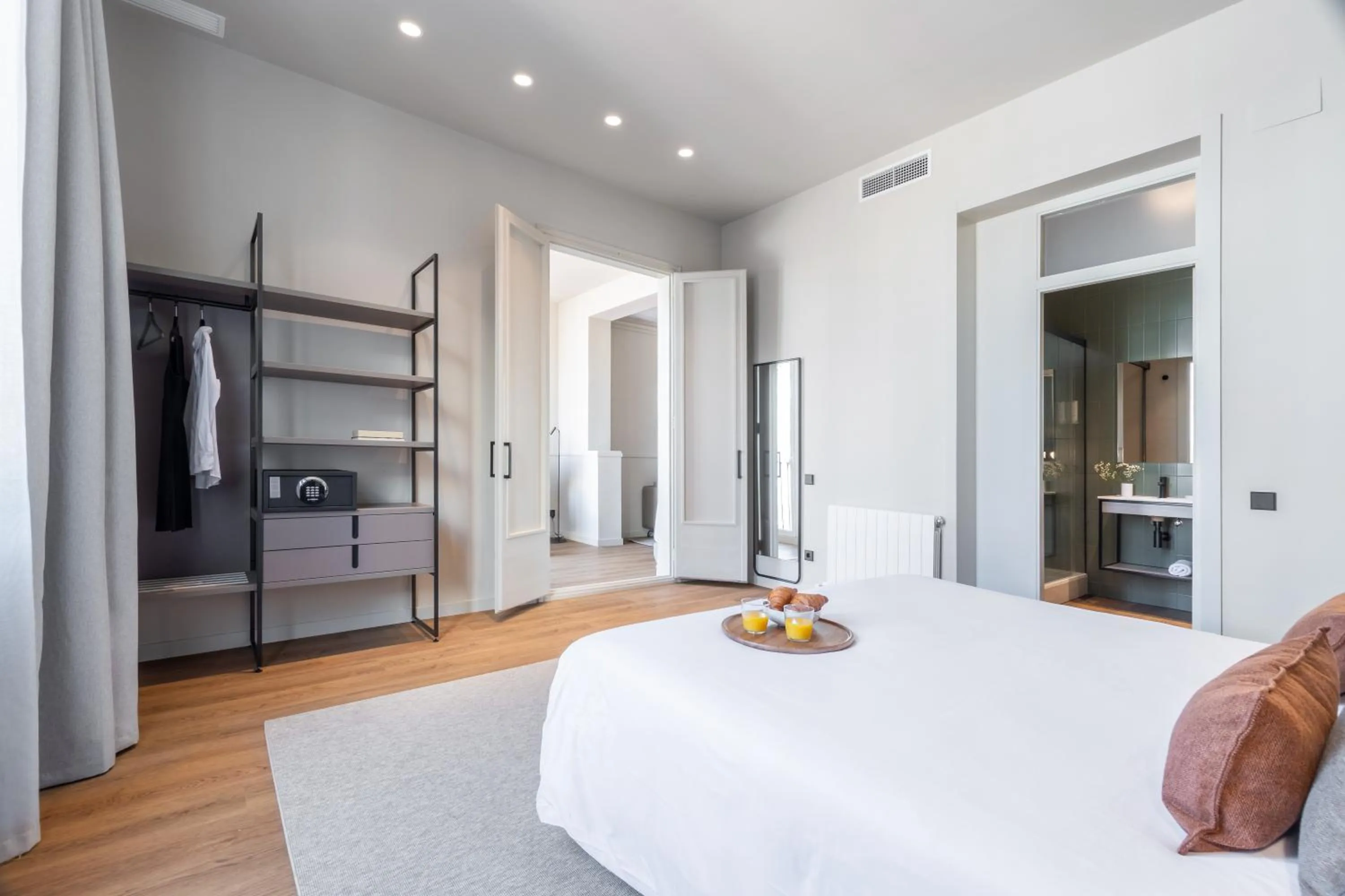 Bed in Aspasios Rambla Catalunya Apartments