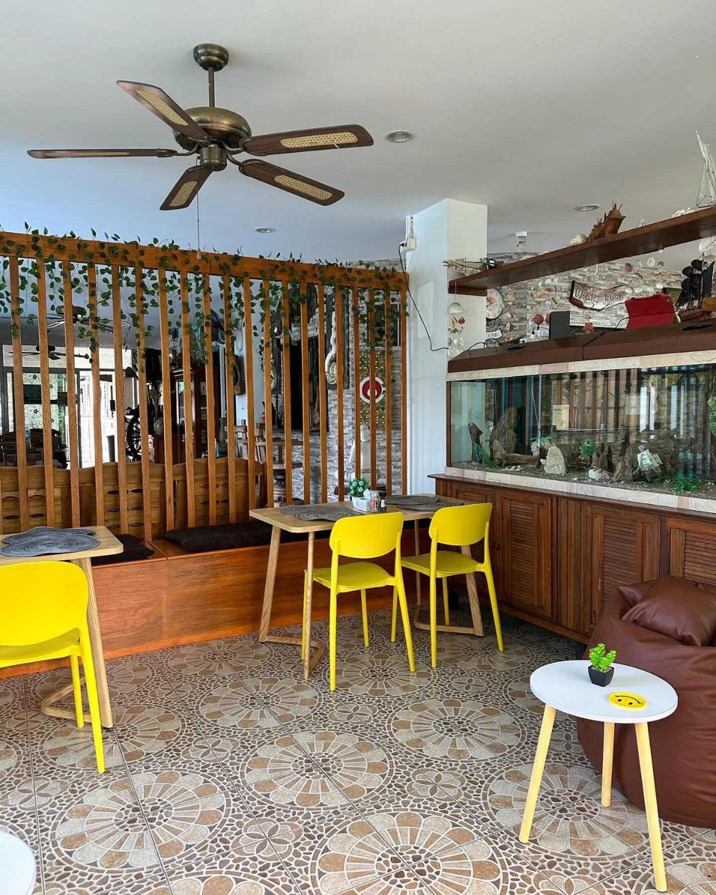 Baan Rosa Bangtao Beach