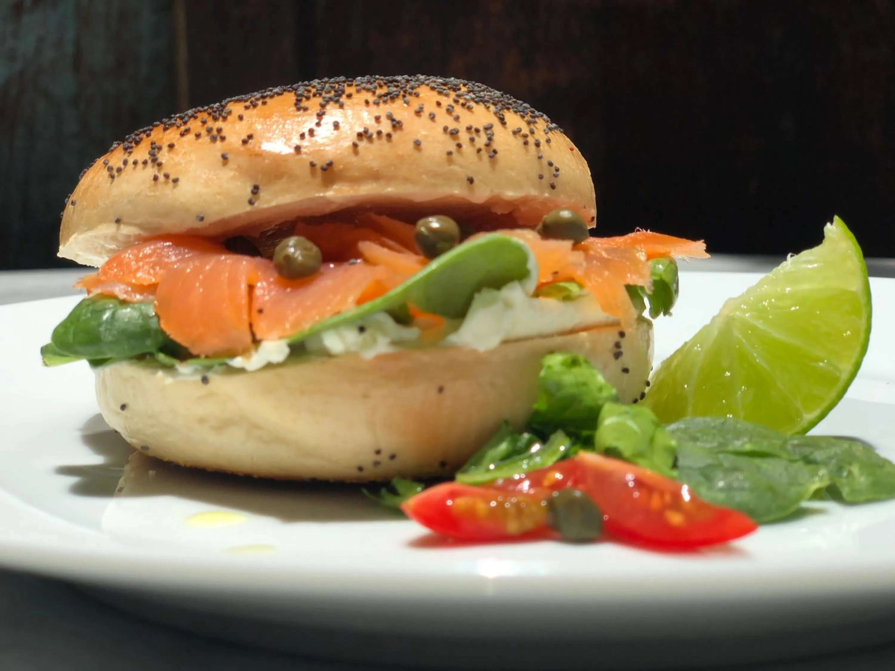 Restaurant/places to eat in 352 Guest House Hotel Boutique