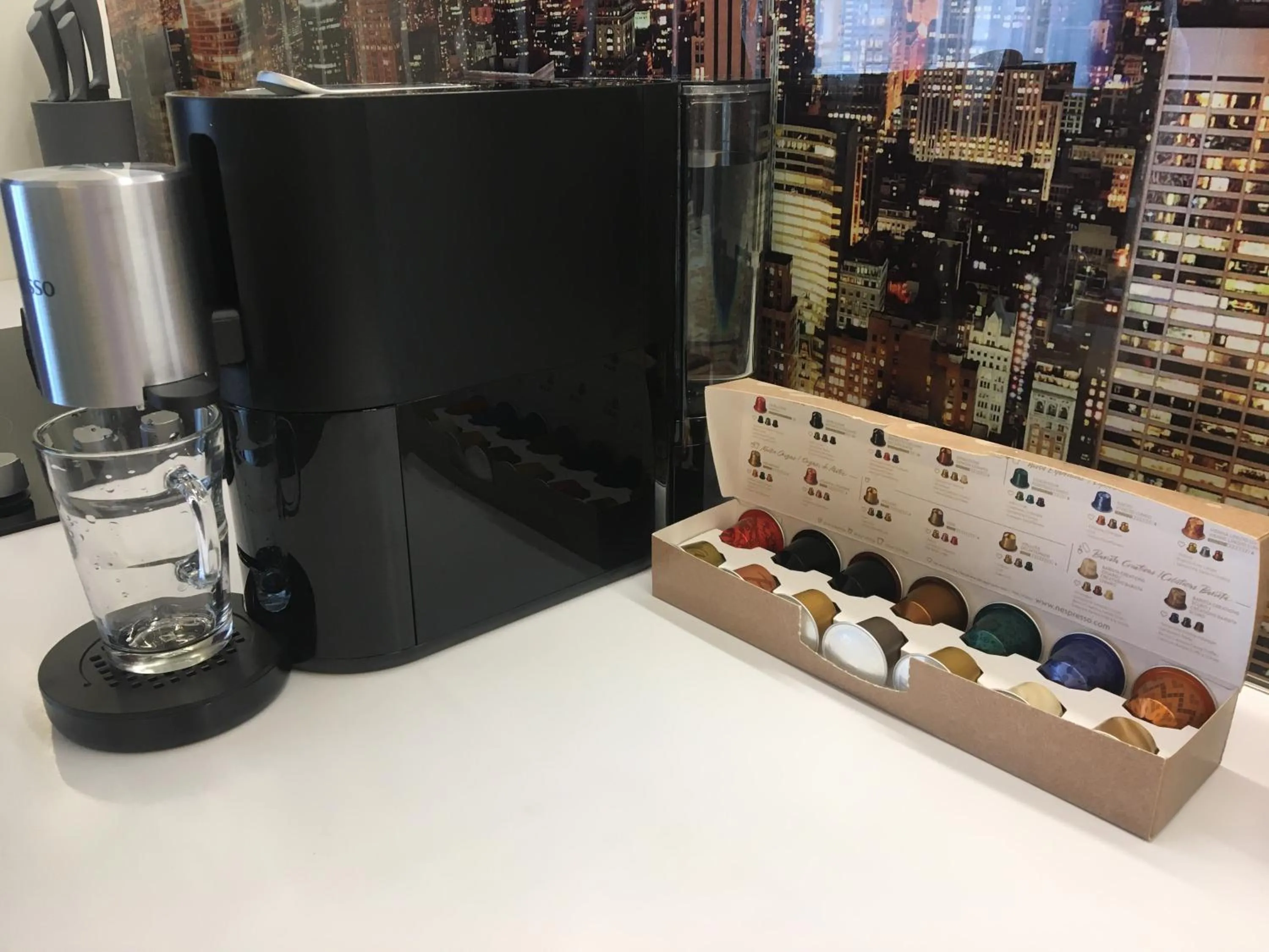 Coffee/tea facilities in Top Level Residence