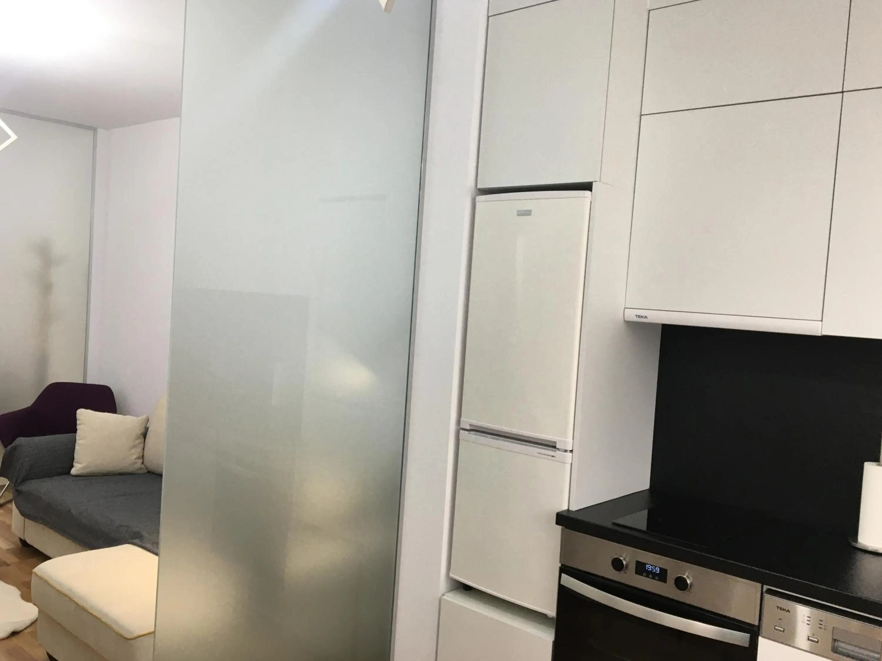 Kitchen or kitchenette in Top Level Residence