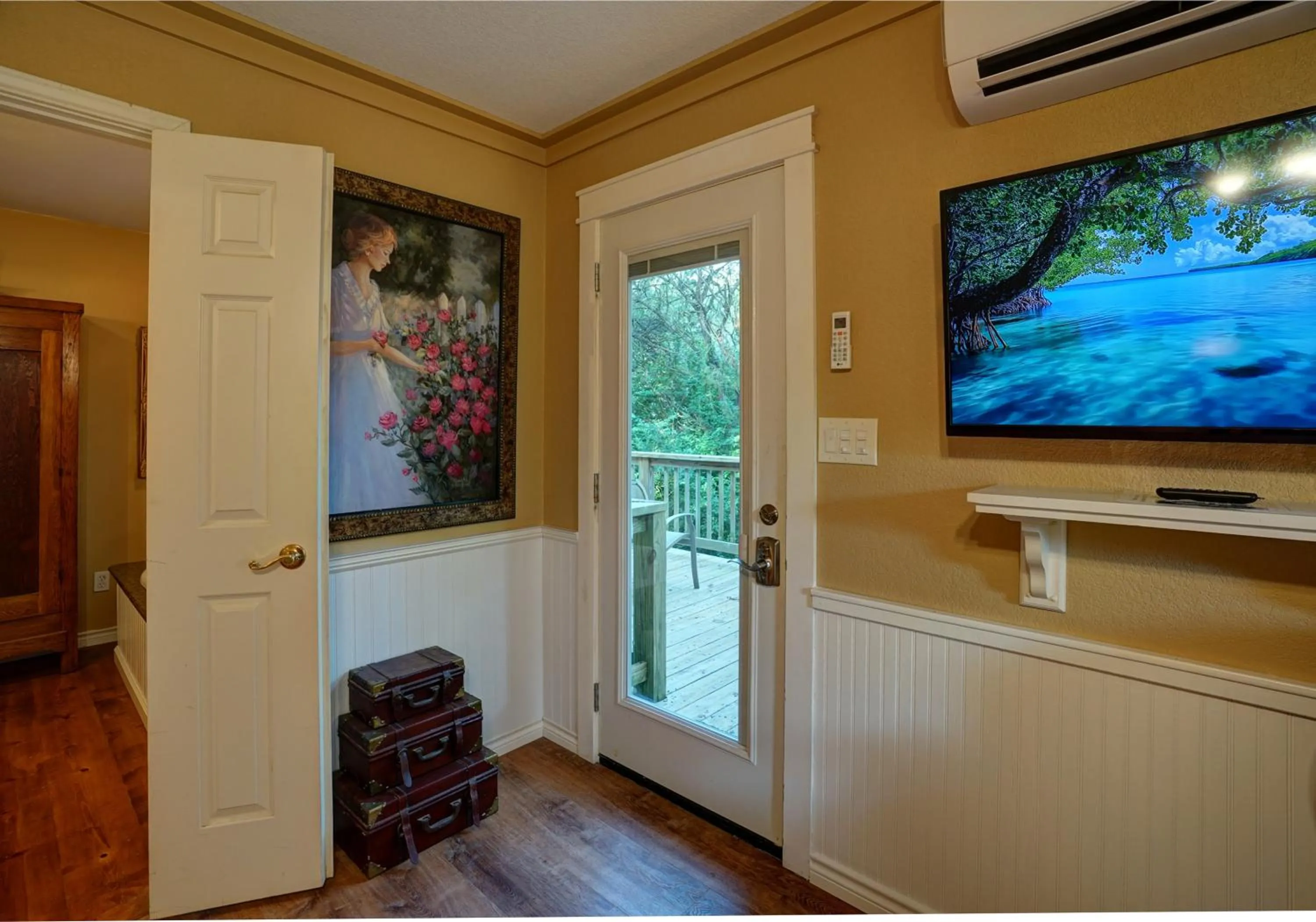 Patio in Bed and Breakfast on White Rock Creek