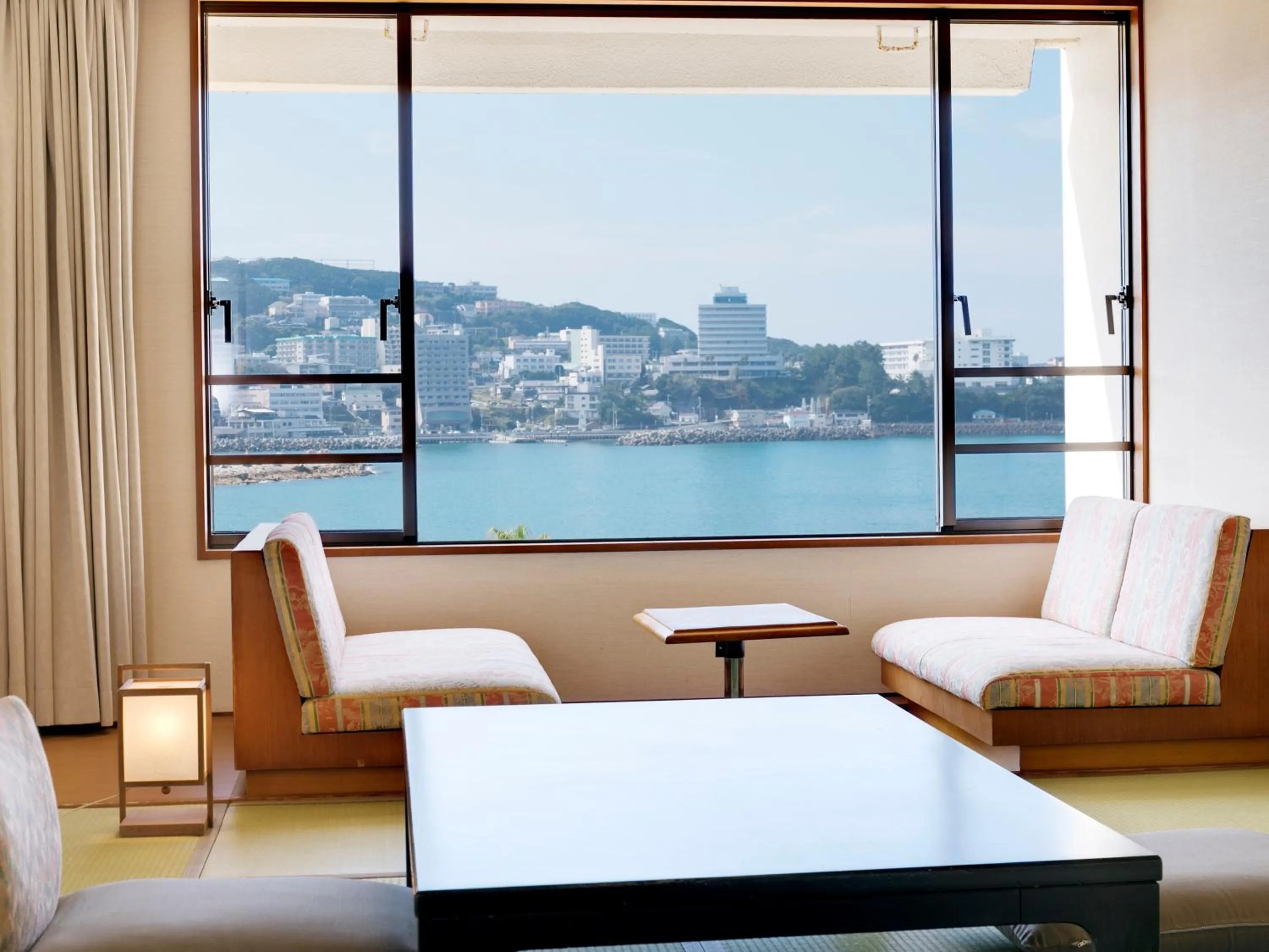 View (from property/room), Bed in Shiraraso Grand Hotel