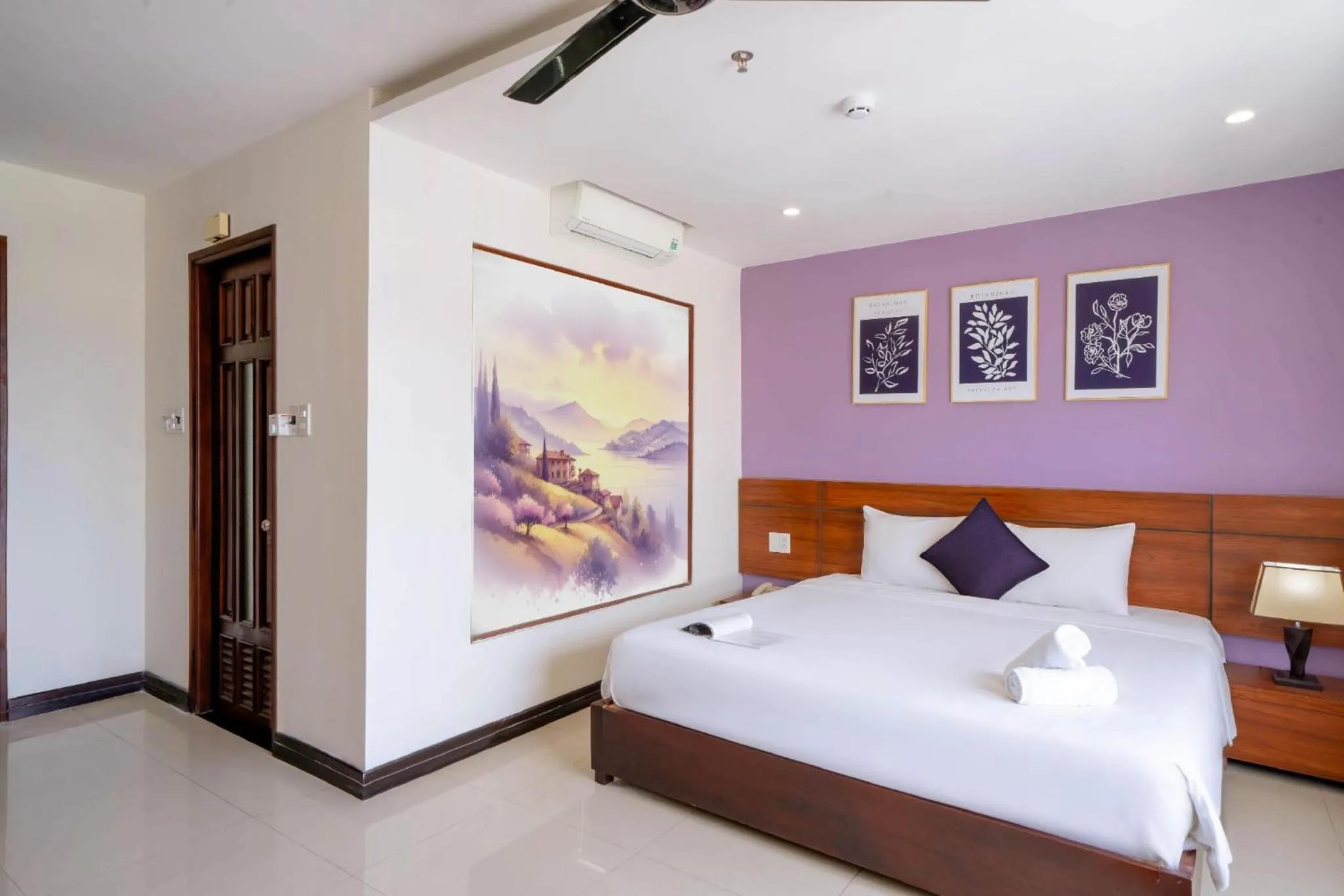 Bedroom, Bed in Quoc Cuong Center Da Nang Hotel by Haviland
