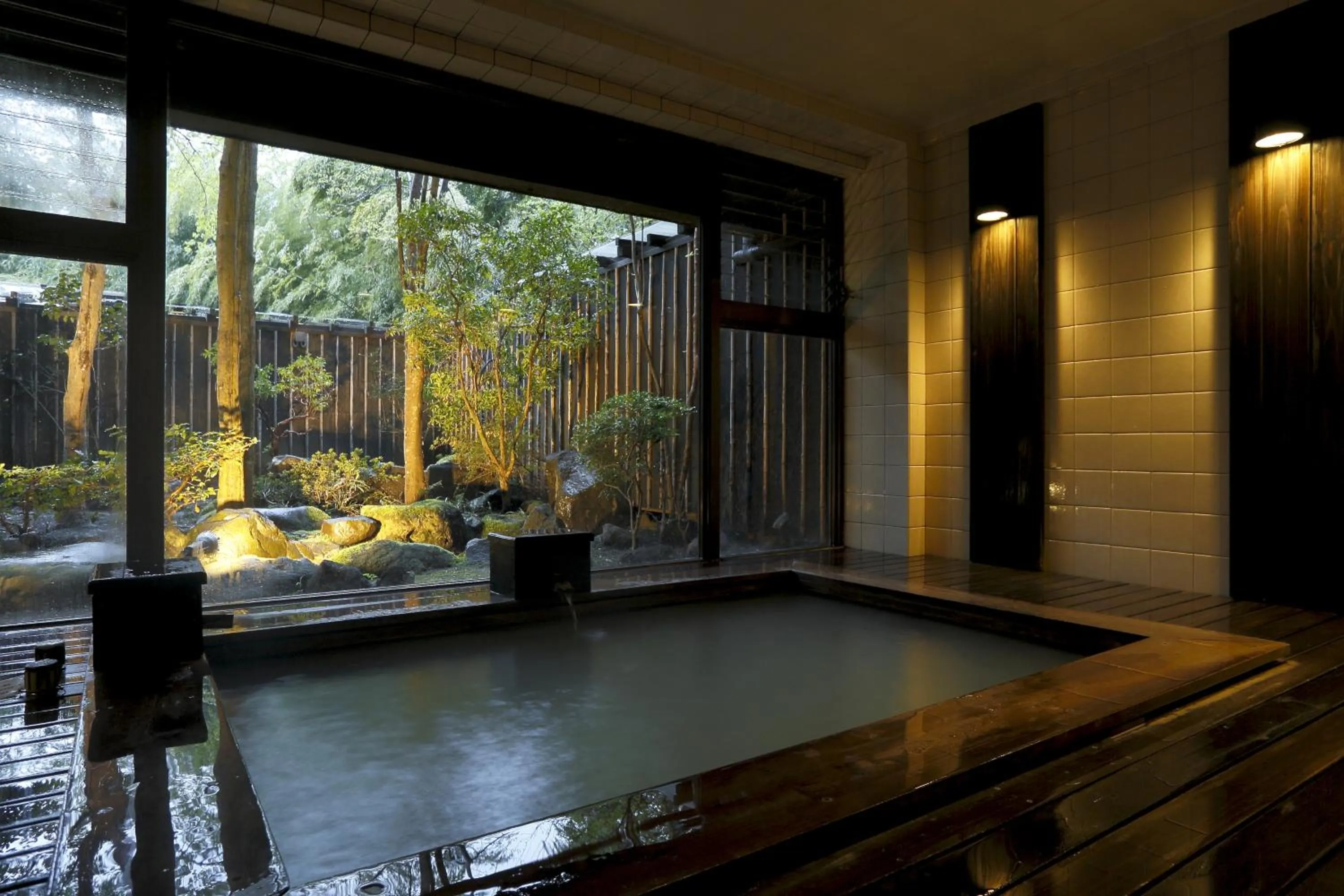 Public Bath in Kinnotake Sengokuhara(Adult Only)