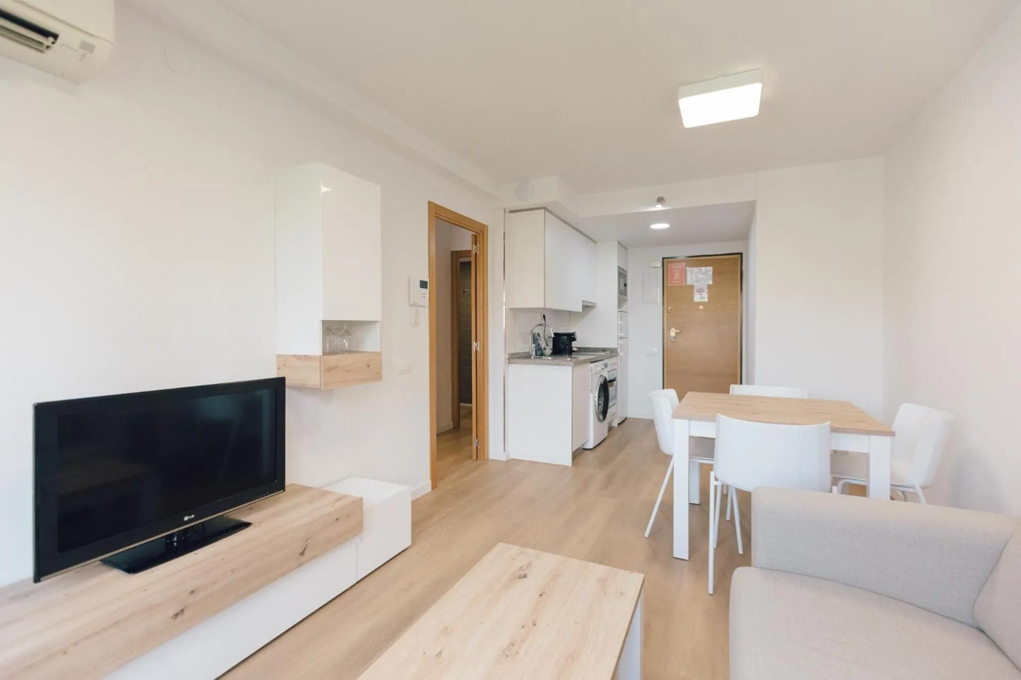 Living room in Pio XII Apartments Valencia