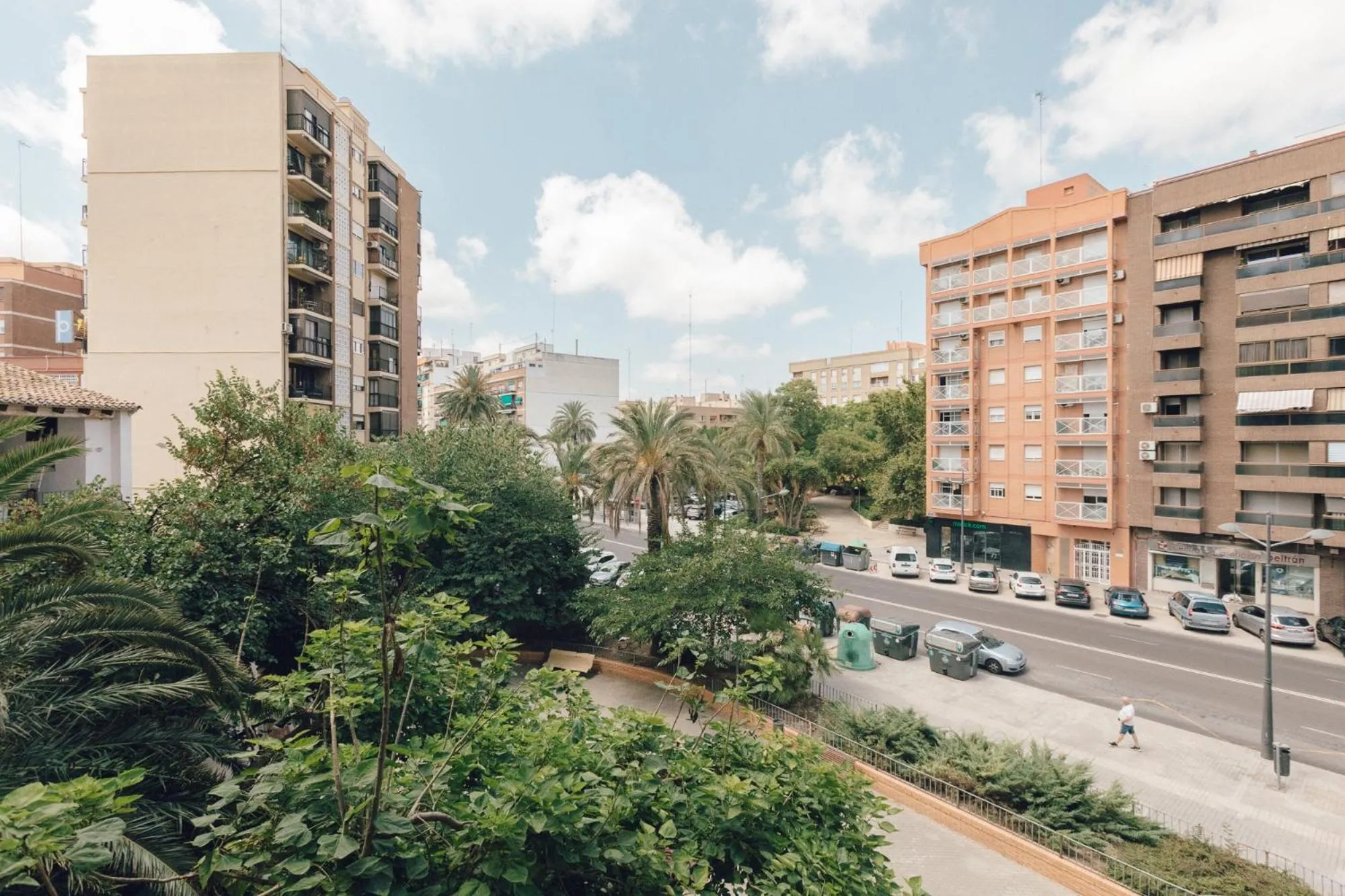Neighbourhood in Pio XII Apartments Valencia