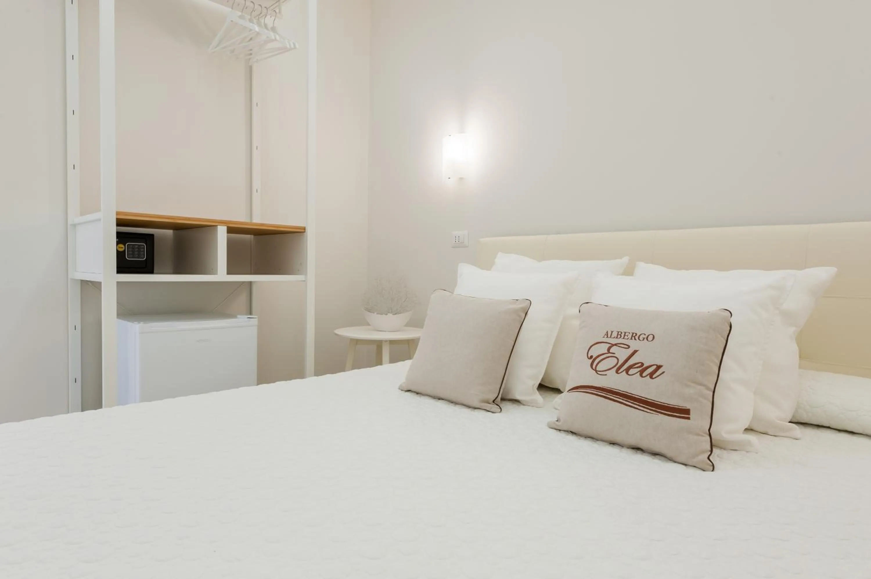 Bedroom in Albergo Elea