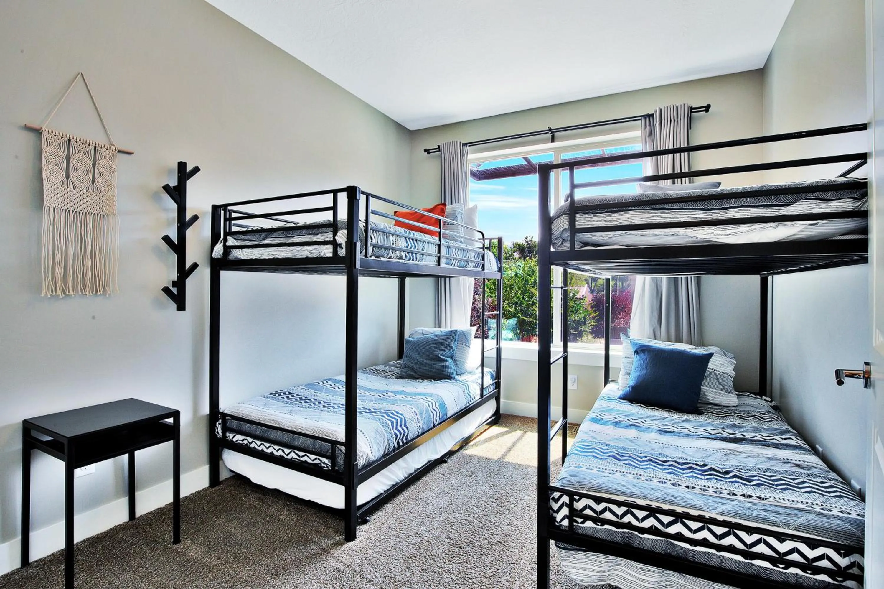 Bed in Entrada at Moab 590