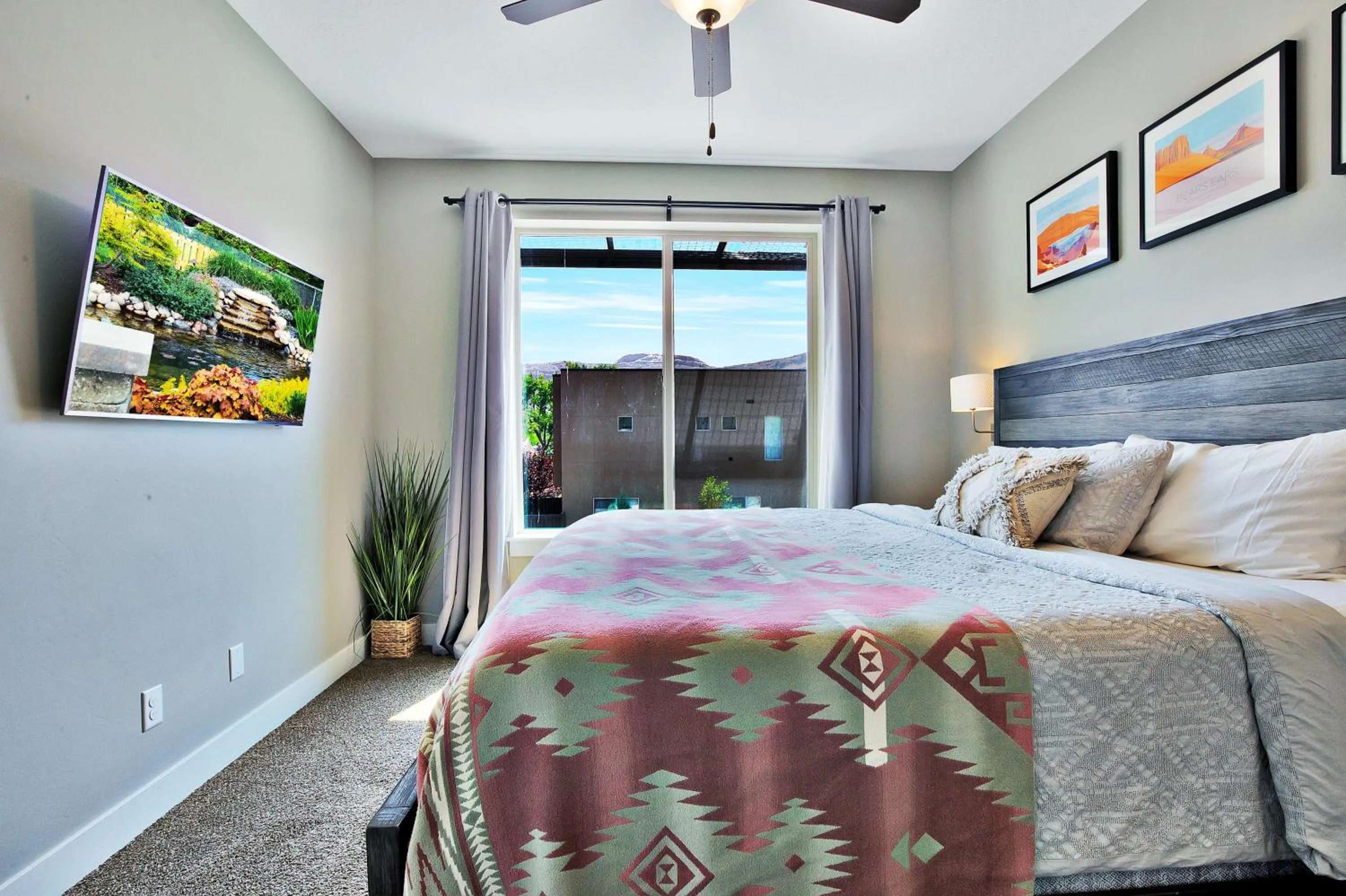 Bed in Entrada at Moab 590