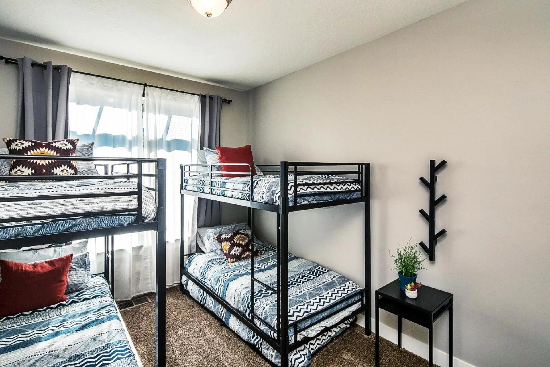 Bed in Entrada at Moab 594