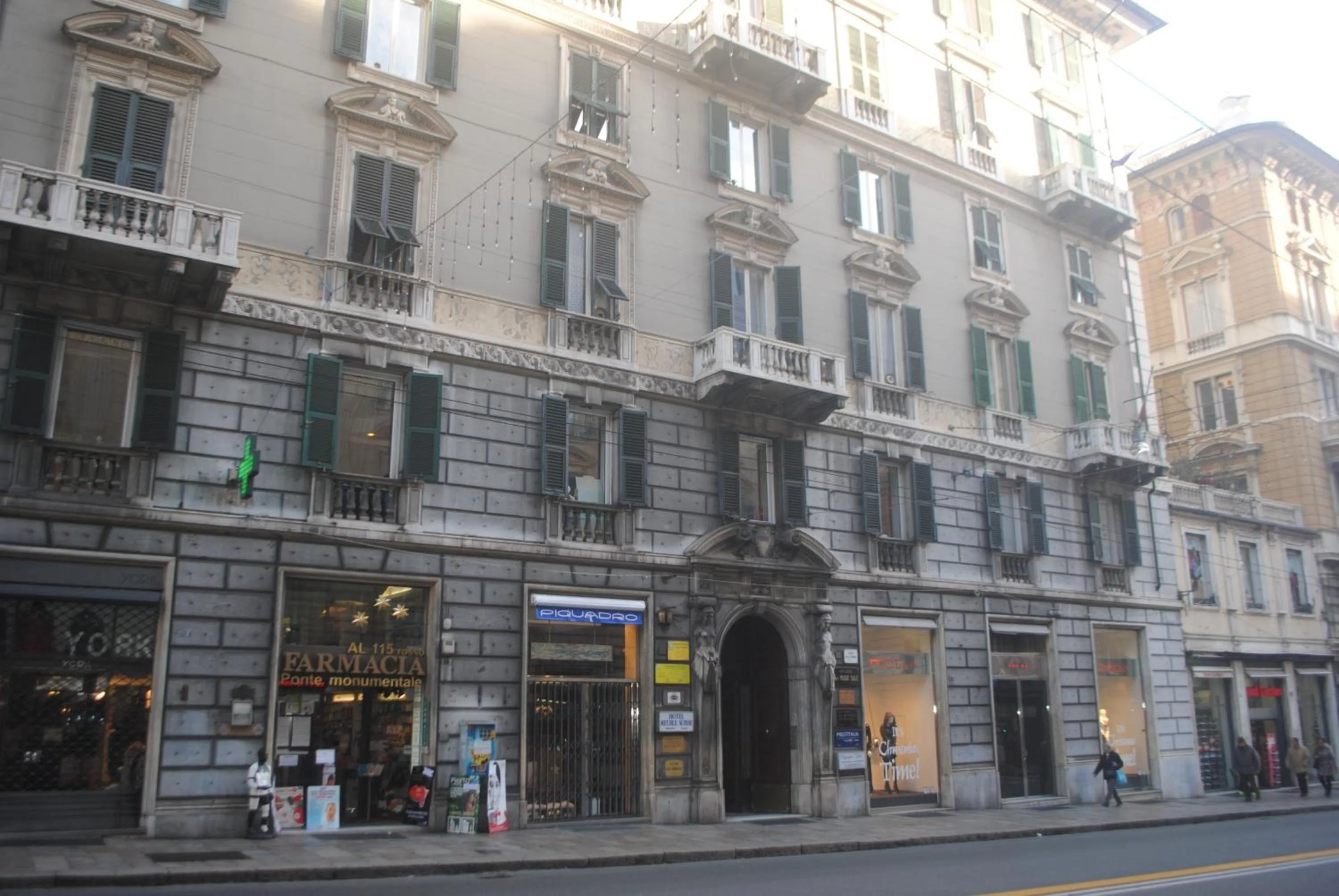 Facade/entrance in Olympia Hotel