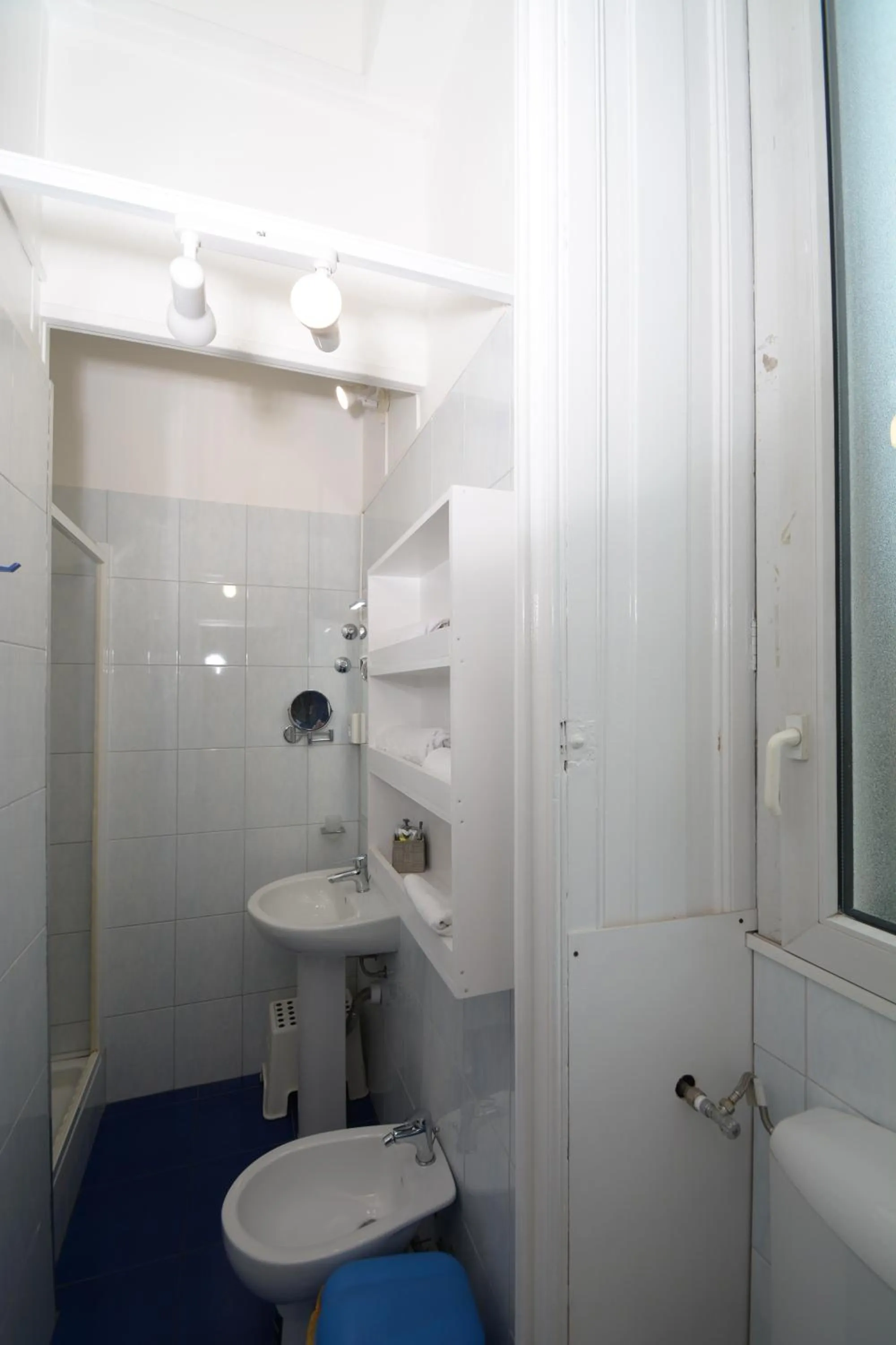 Bathroom in Olympia Hotel