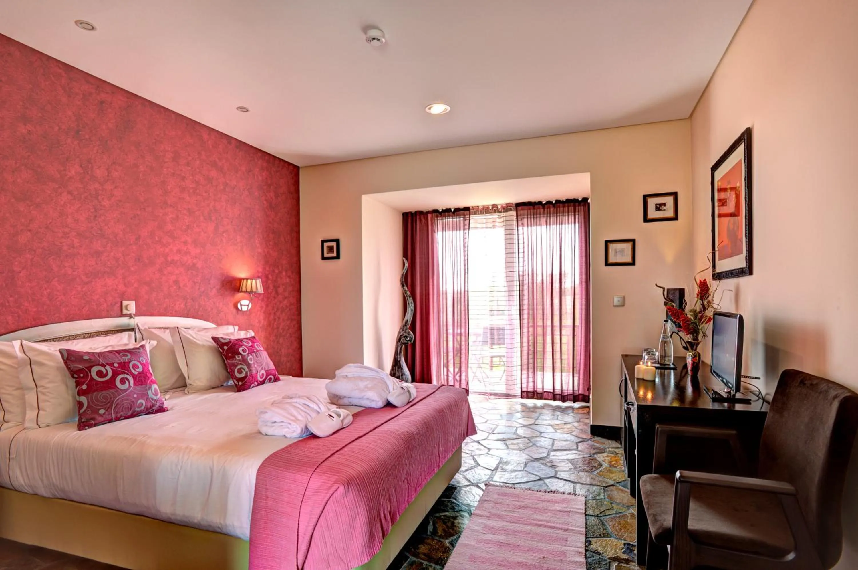 Photo of the whole room, Bed in Monte Xisto Country Charm Hotel