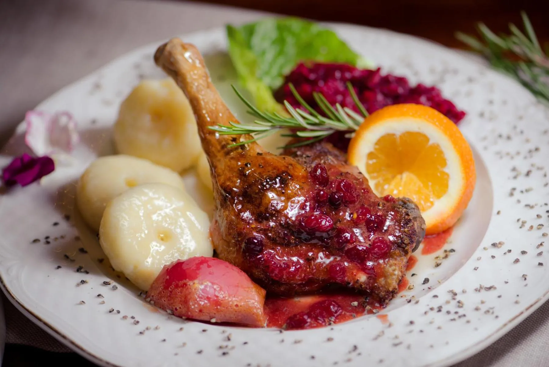 Food and drinks in Hotel Villa Bohema