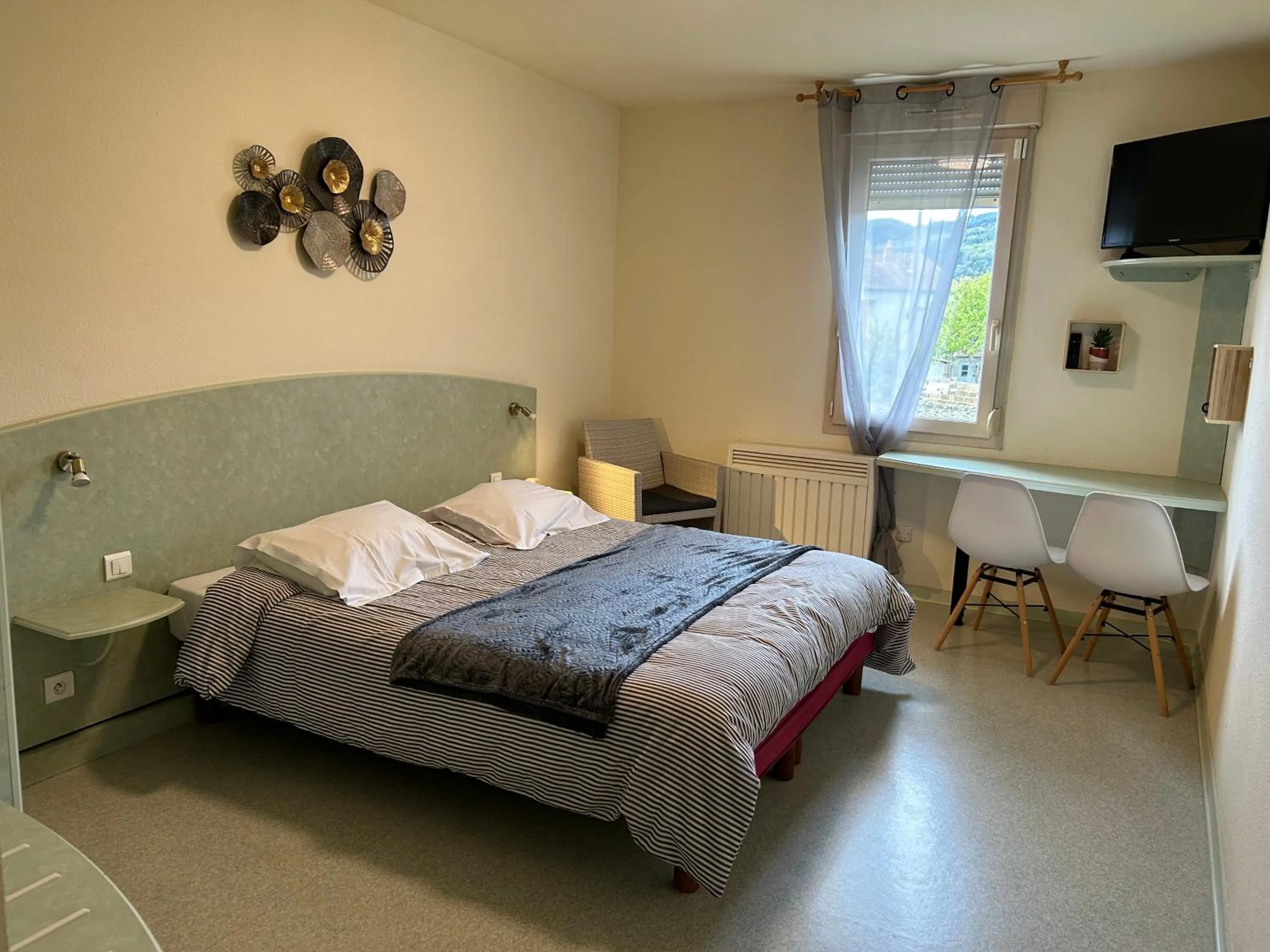 TV and multimedia in Abel Hôtel