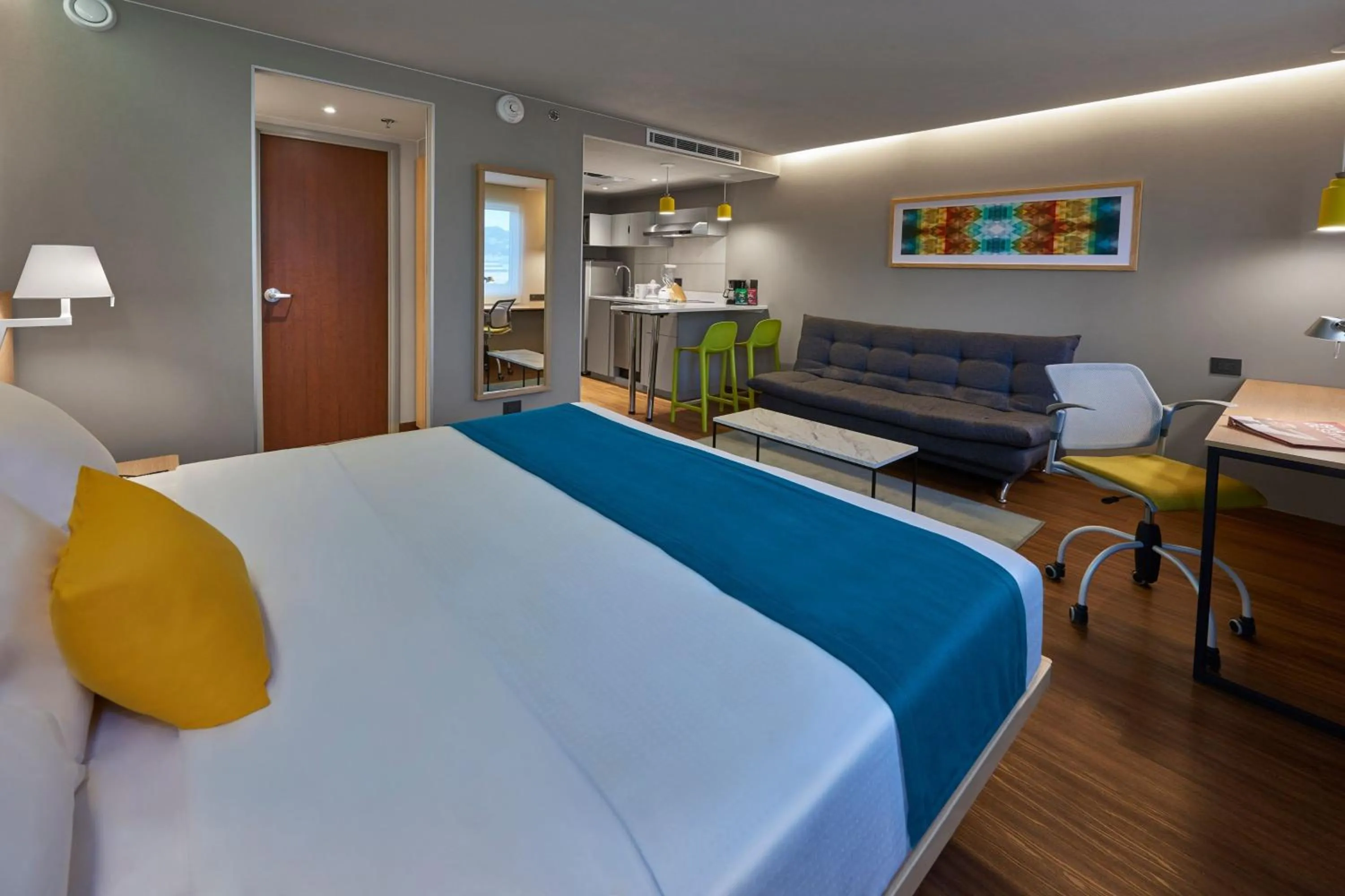 Bedroom in City Express Suites by Marriott Cancún Aeropuerto