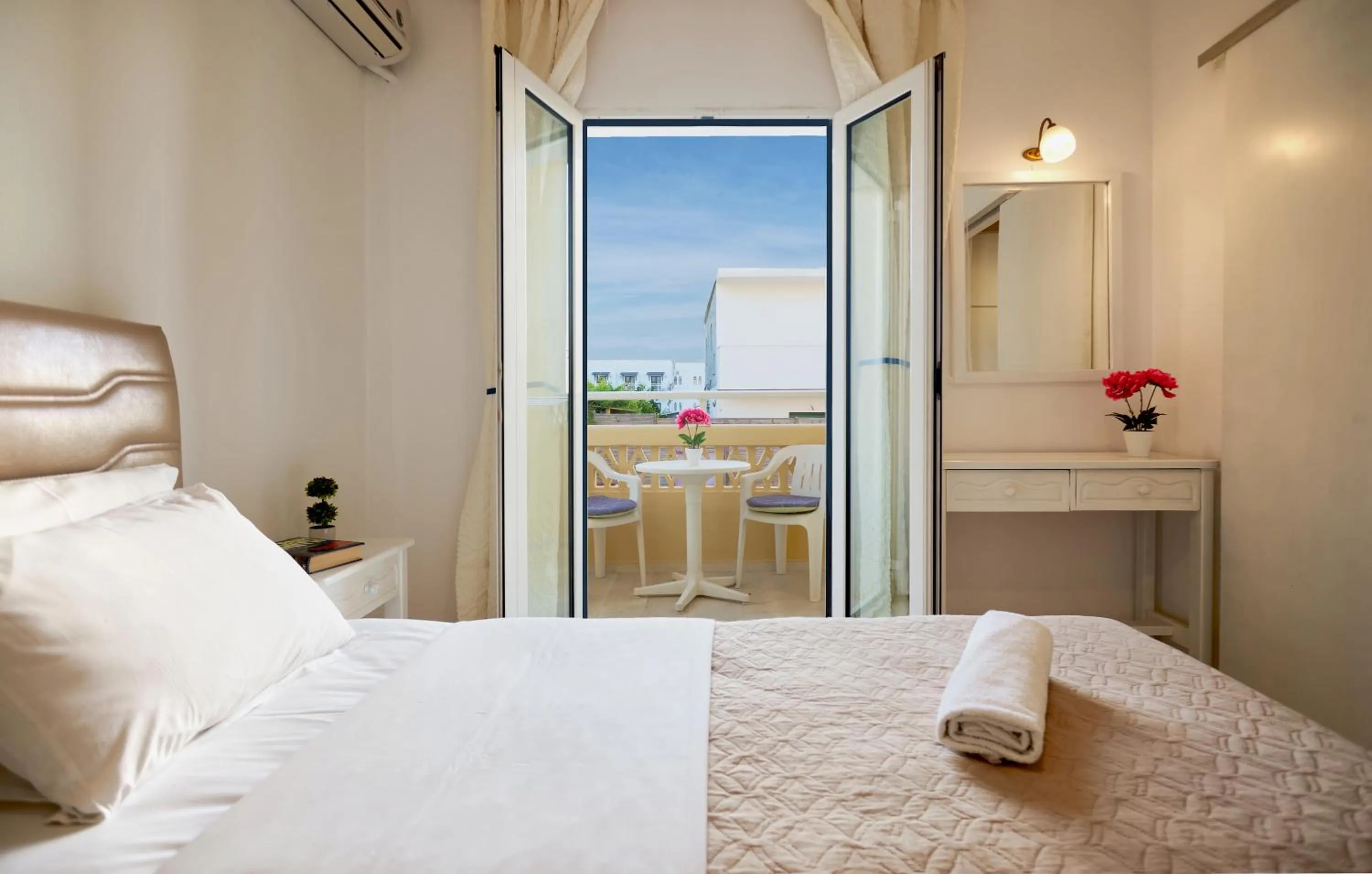 Balcony/Terrace, Bed in Irini Stalis by Estia