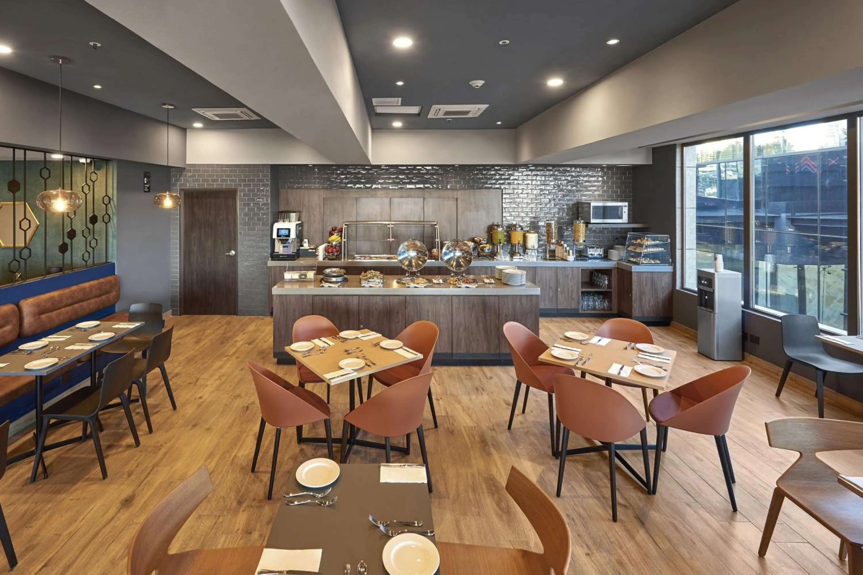 Breakfast in City Express Plus by Marriott Ciudad de Mexico Interlomas