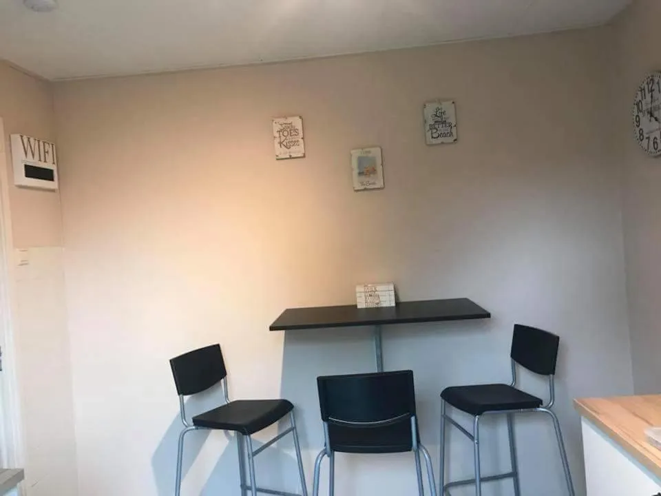 Dining area in B&B Het Onderduukertje