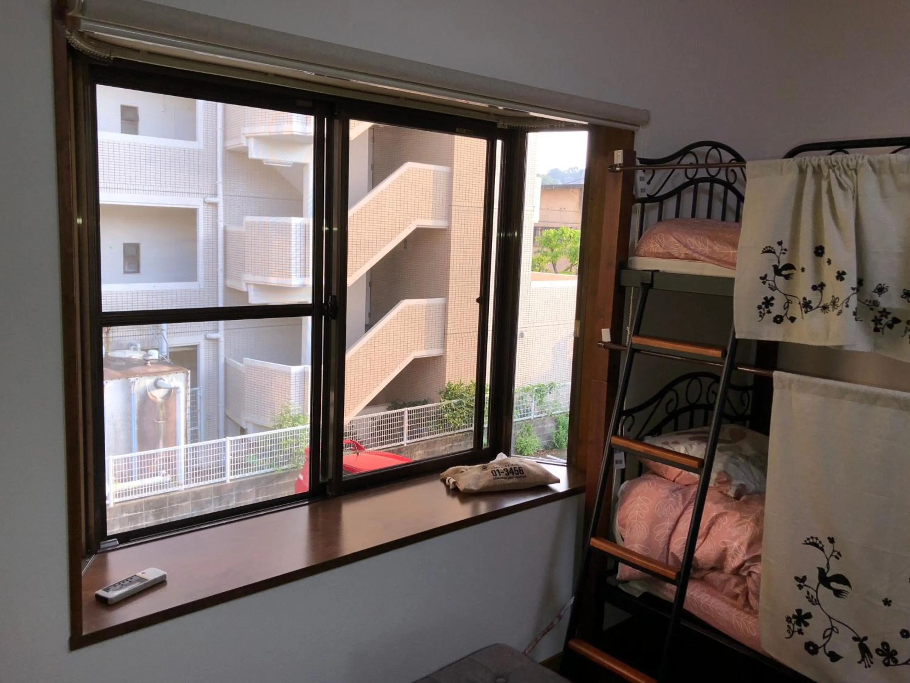 HappyCloset&WasamonHostel