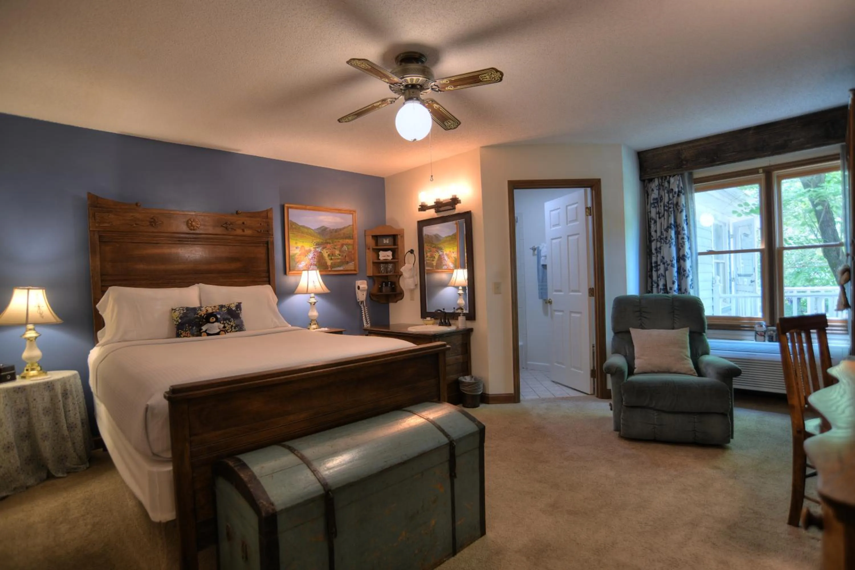 Bedroom in Blue Mountain Mist Country Inn