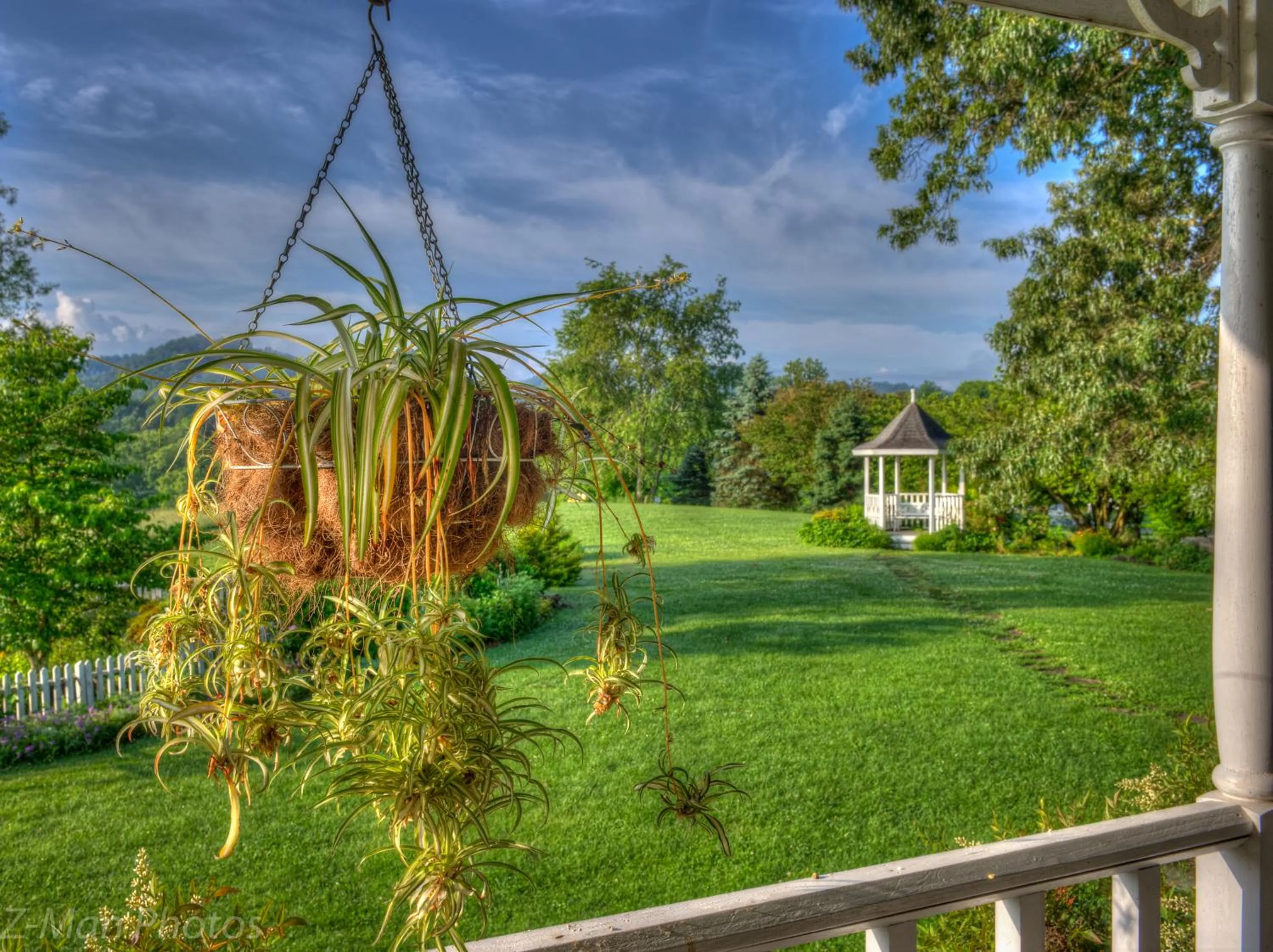 Mountain view in Blue Mountain Mist Country Inn