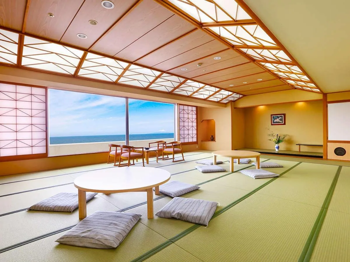 Ooedo Onsen Monogatari Premium Shiomiso