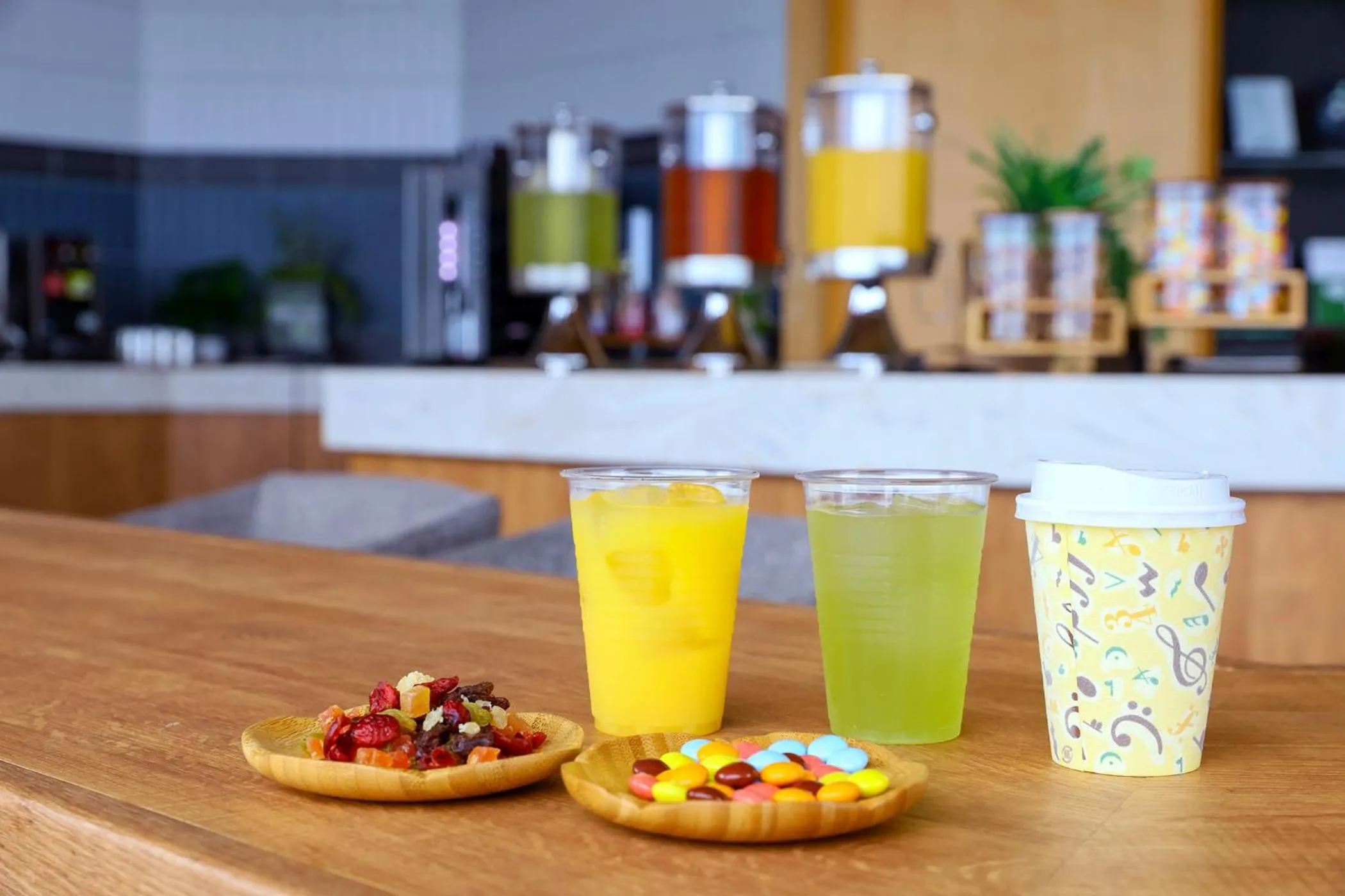 Communal lounge/ TV room in Ooedo Onsen Monogatari Premium Shiomiso