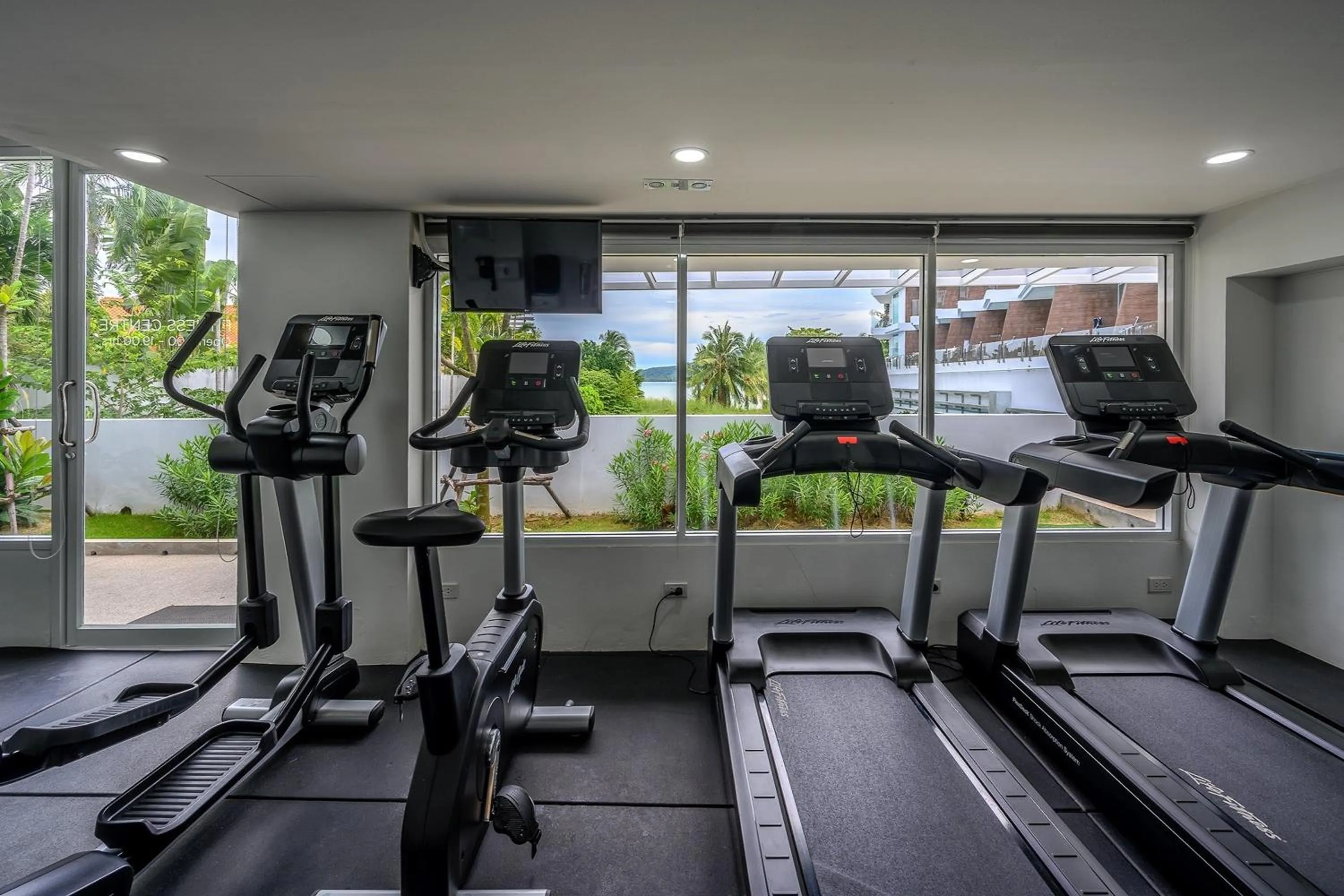 Fitness centre/facilities in The Beachfront Hotel Phuket