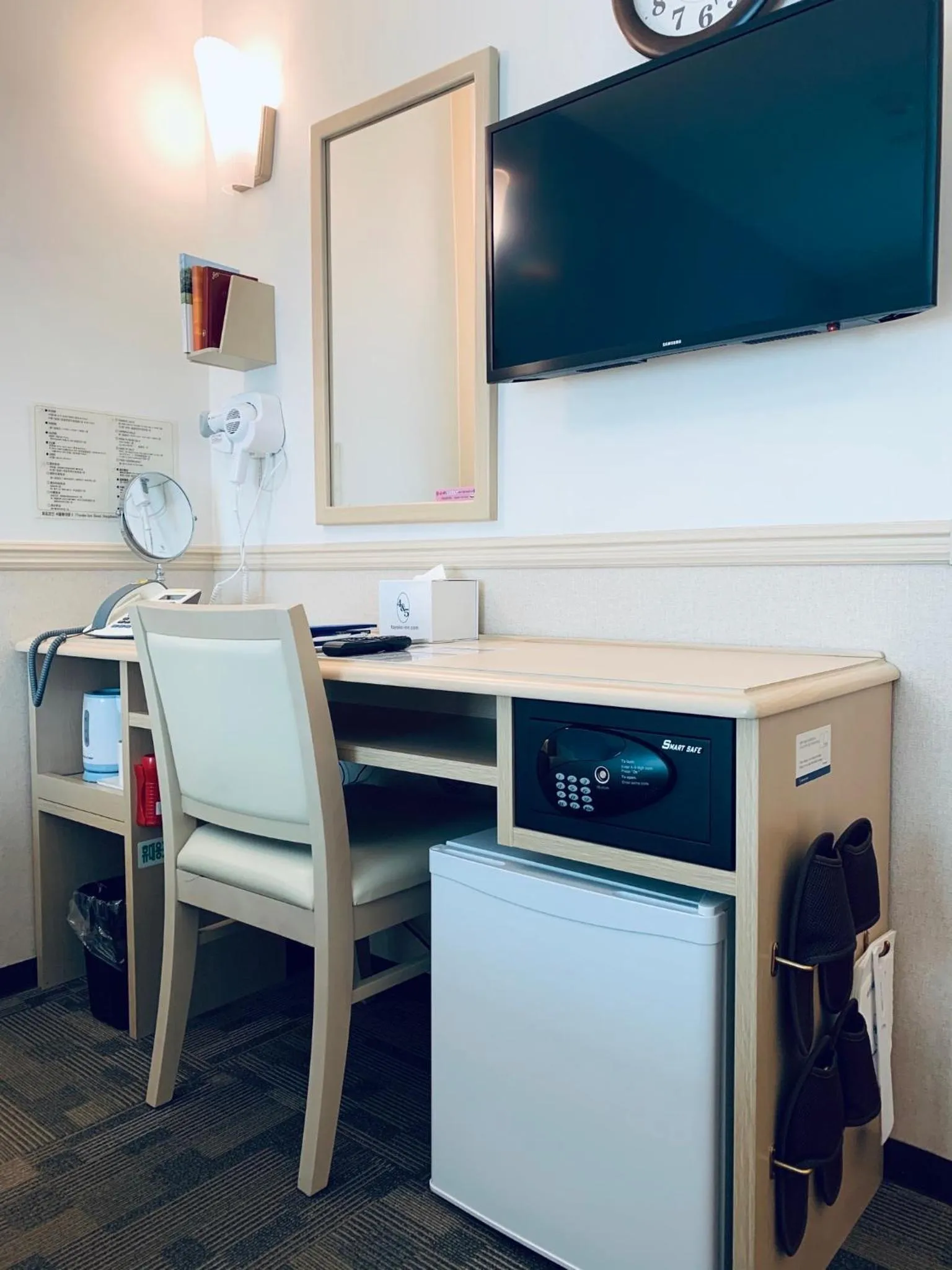 TV and multimedia in Toyoko Inn Seoul Dongdaemun II