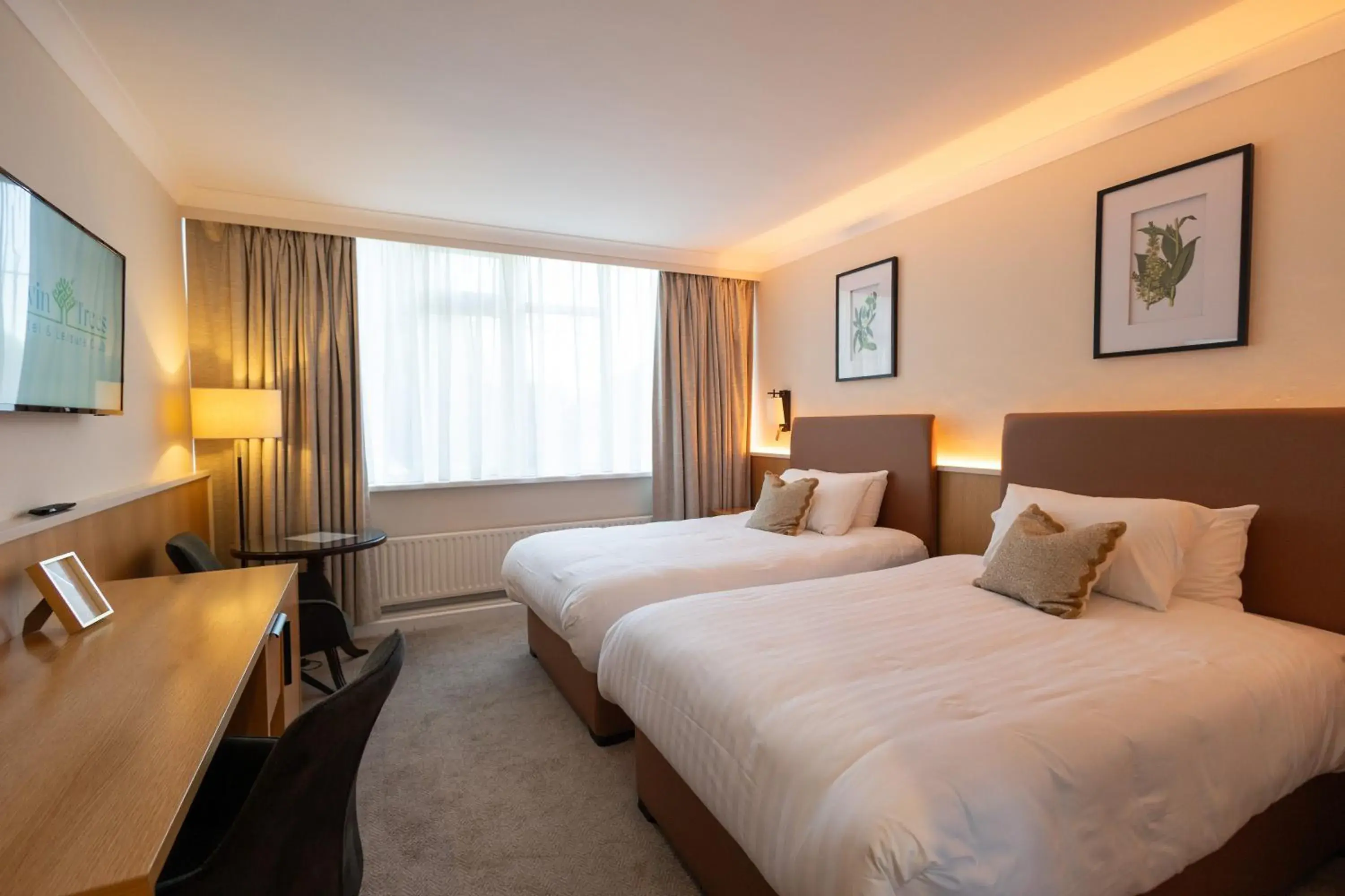 Twin Room Main House in Twin Trees Hotel & Brusna Falls Leisure Twin Room Main House in Twin Trees Hotel & Brusna Falls Leisure