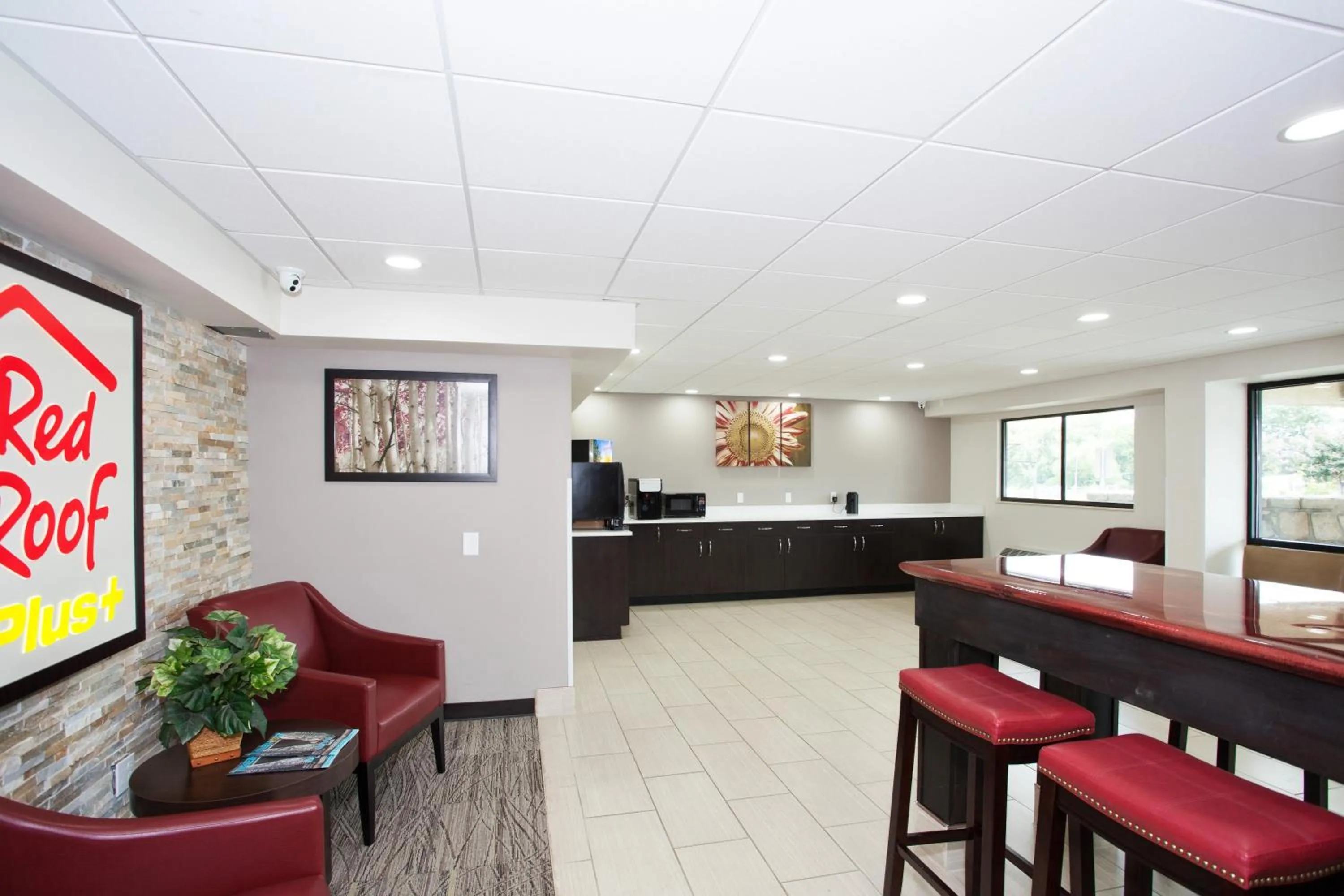 Lobby or reception in Red Roof Inn PLUS+ Nashville Fairgrounds