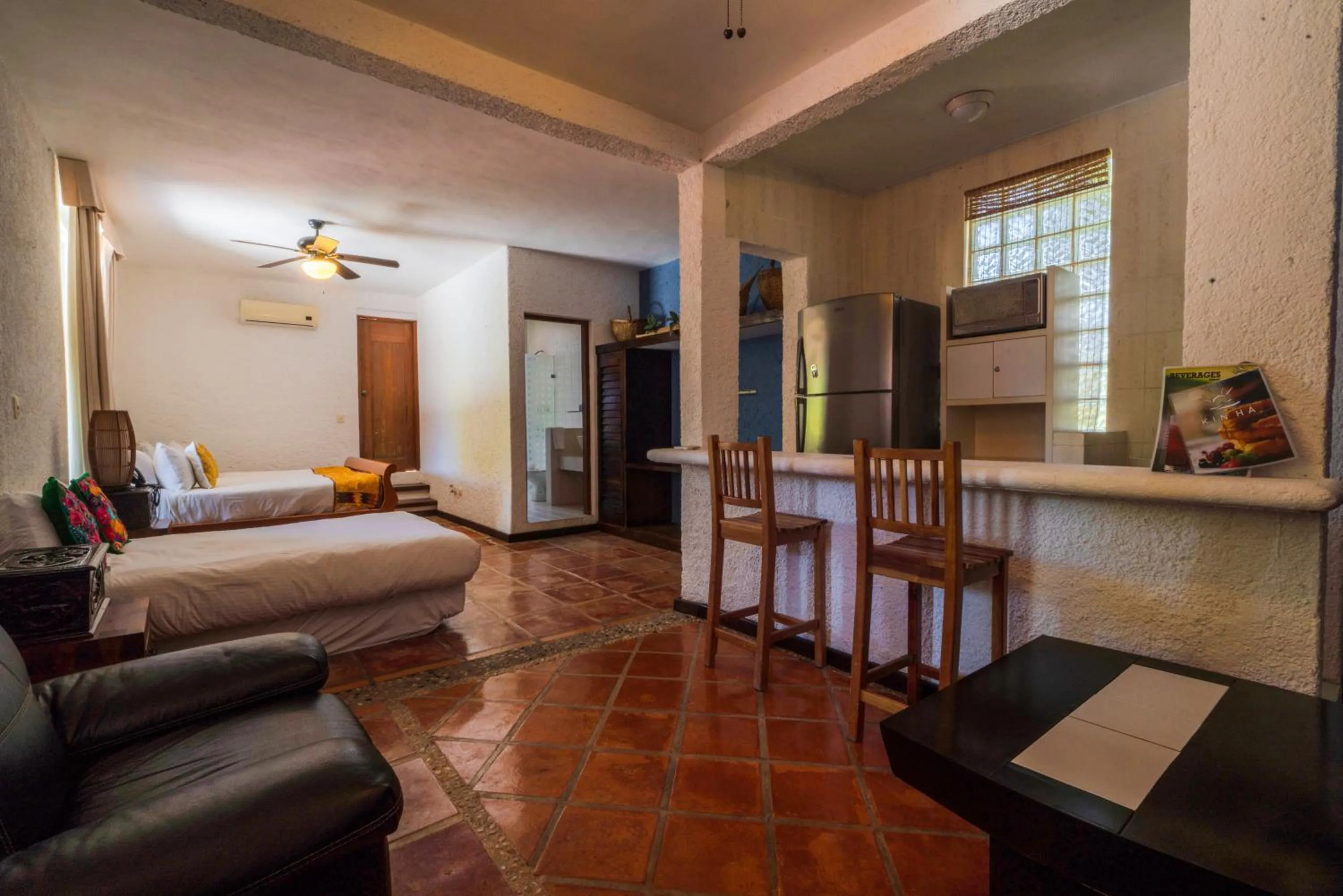 Kitchen or kitchenette, Bed in Casa de los Sueños Hotel Boutique