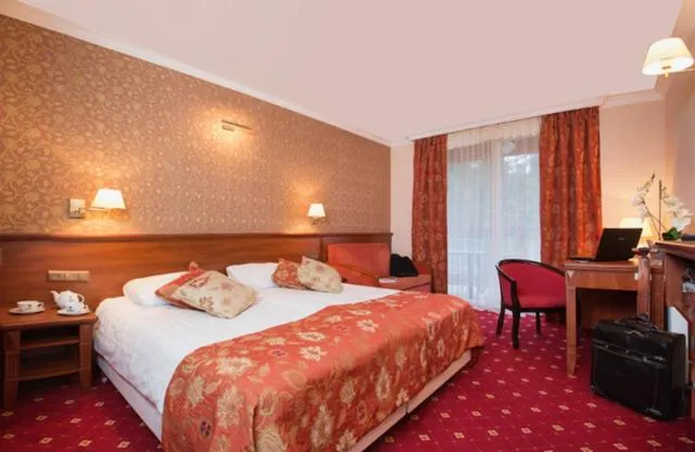 Bed in Hotel Albatros