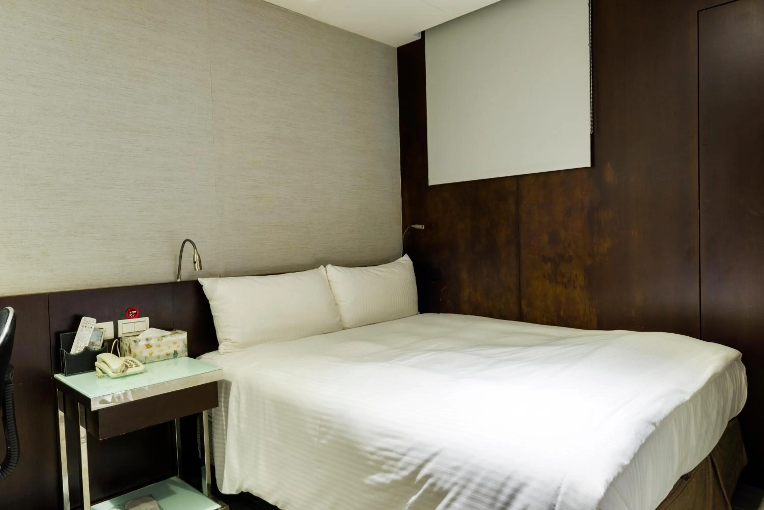 Bedroom, Bed in Shihlin Metro Home