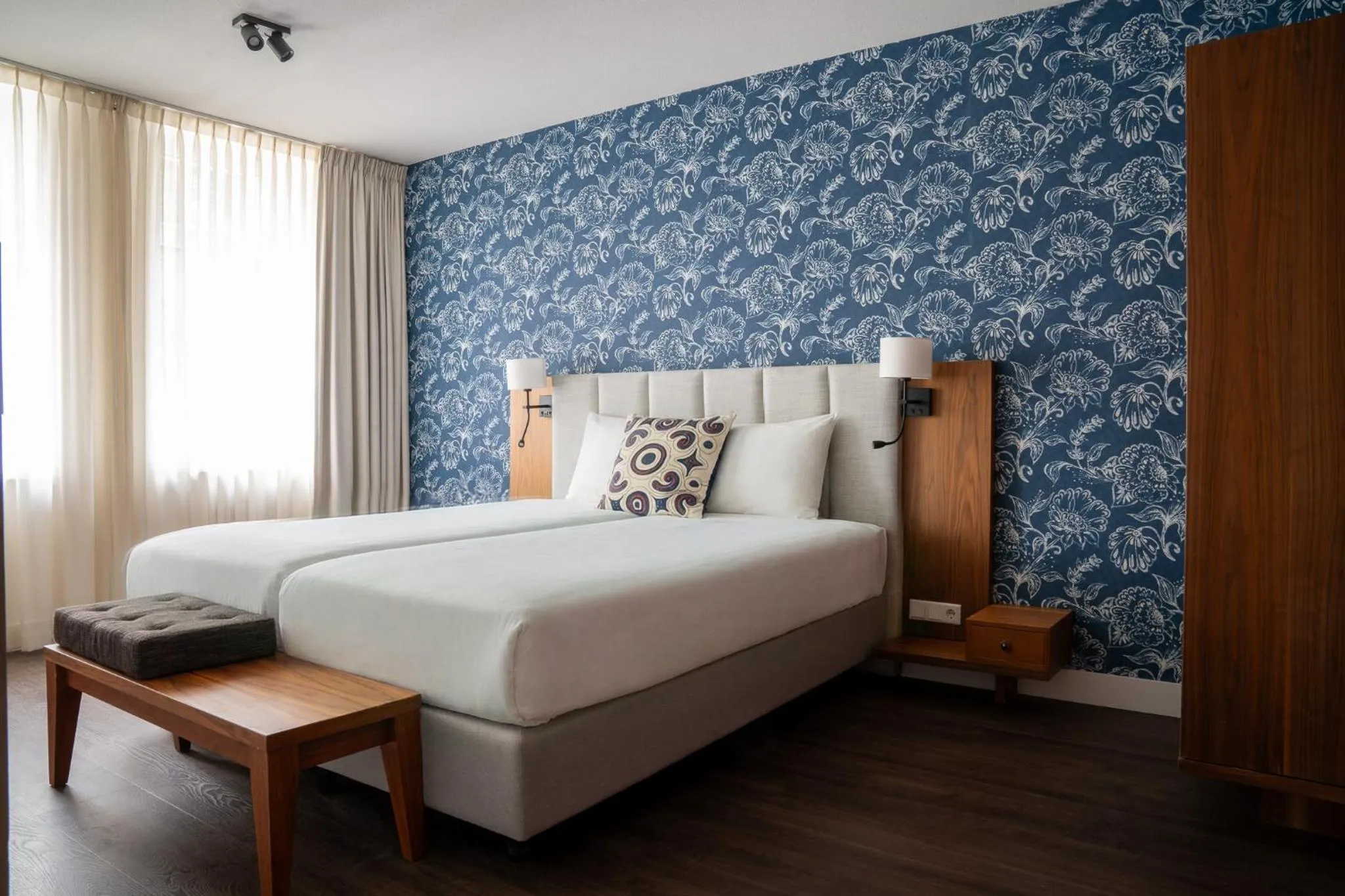 Bed in Grand Hotel Ter Duin - Duinhotel Burgh-Haamstede
