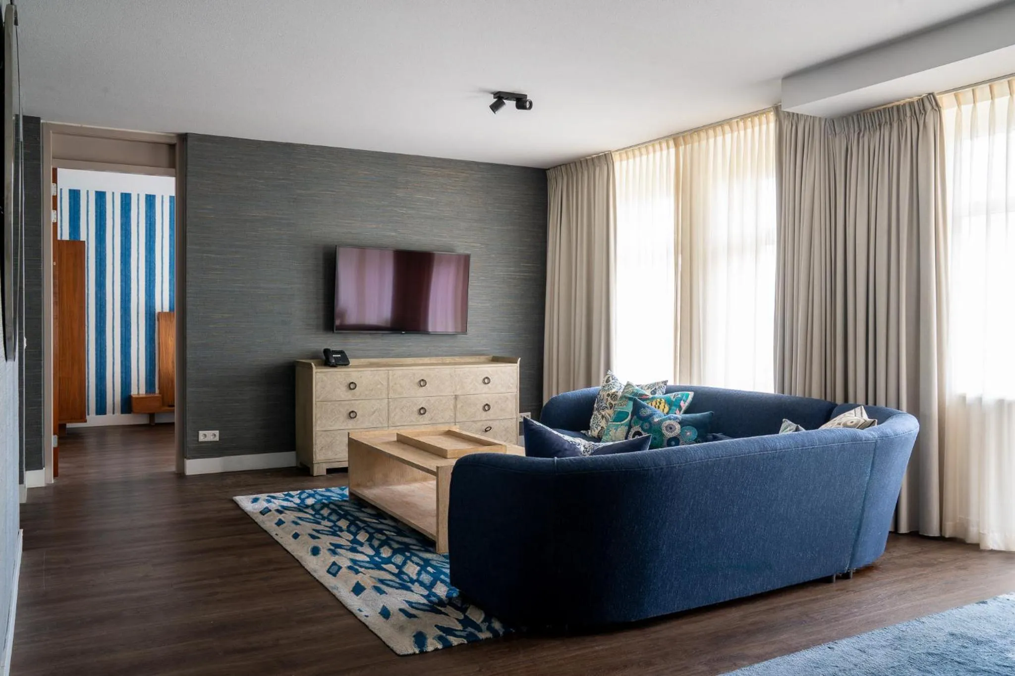 TV and multimedia in Grand Hotel Ter Duin - Duinhotel Burgh-Haamstede