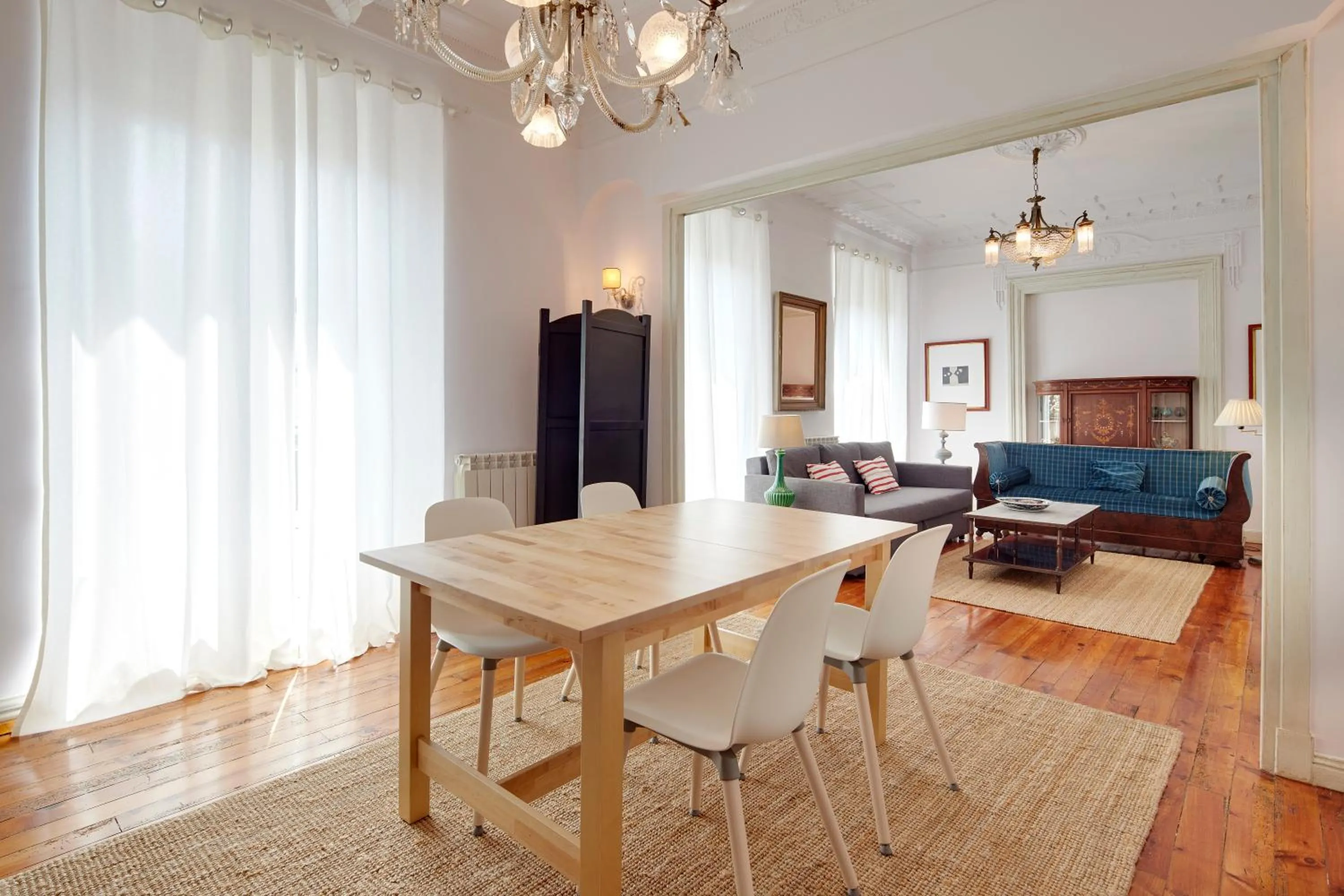 Dining area in Udare - Basque Stay