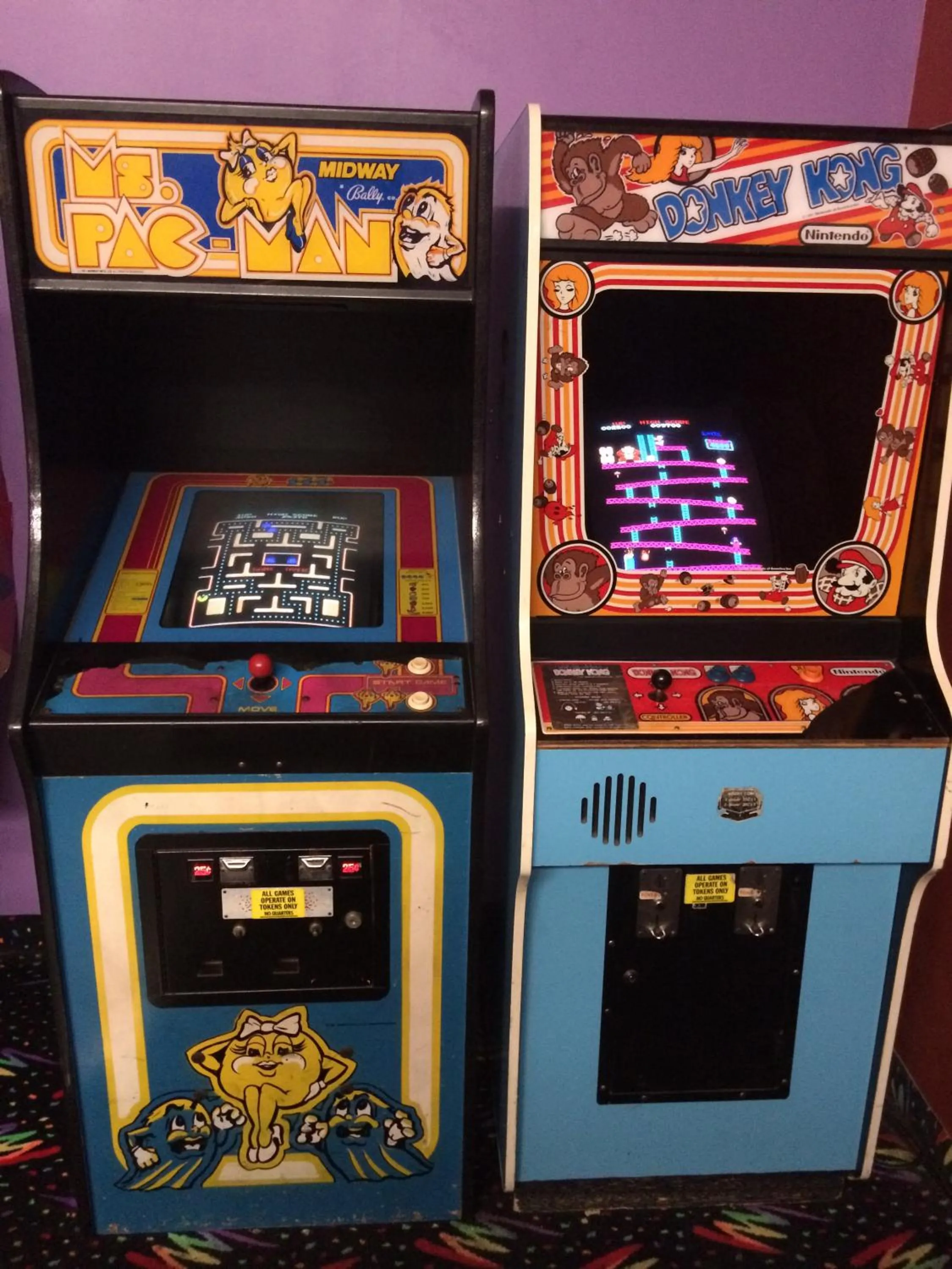 Game Room in Holiday Hill Inn & Suites