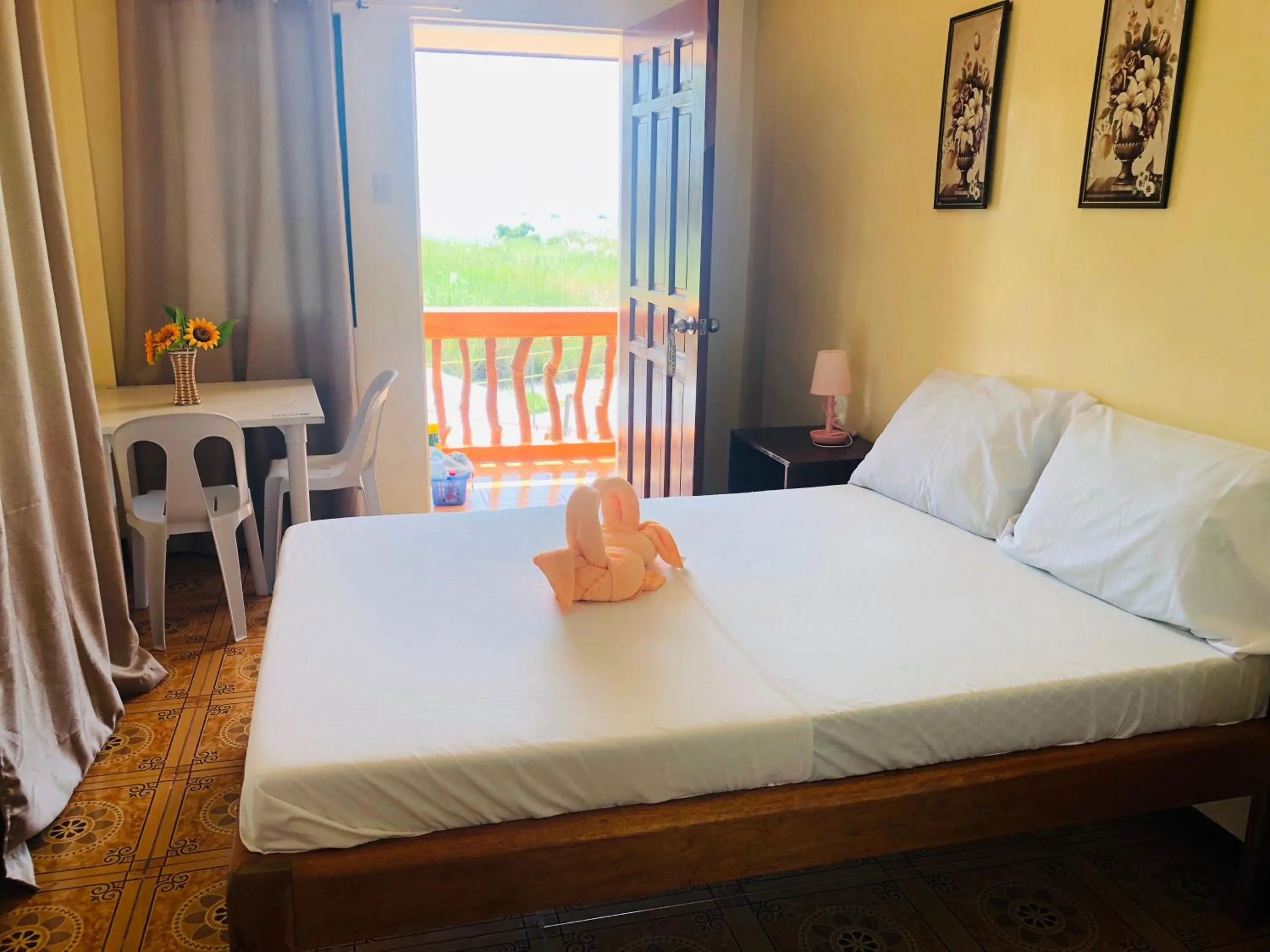 Bed in Edem Tourist Inn Malapascua