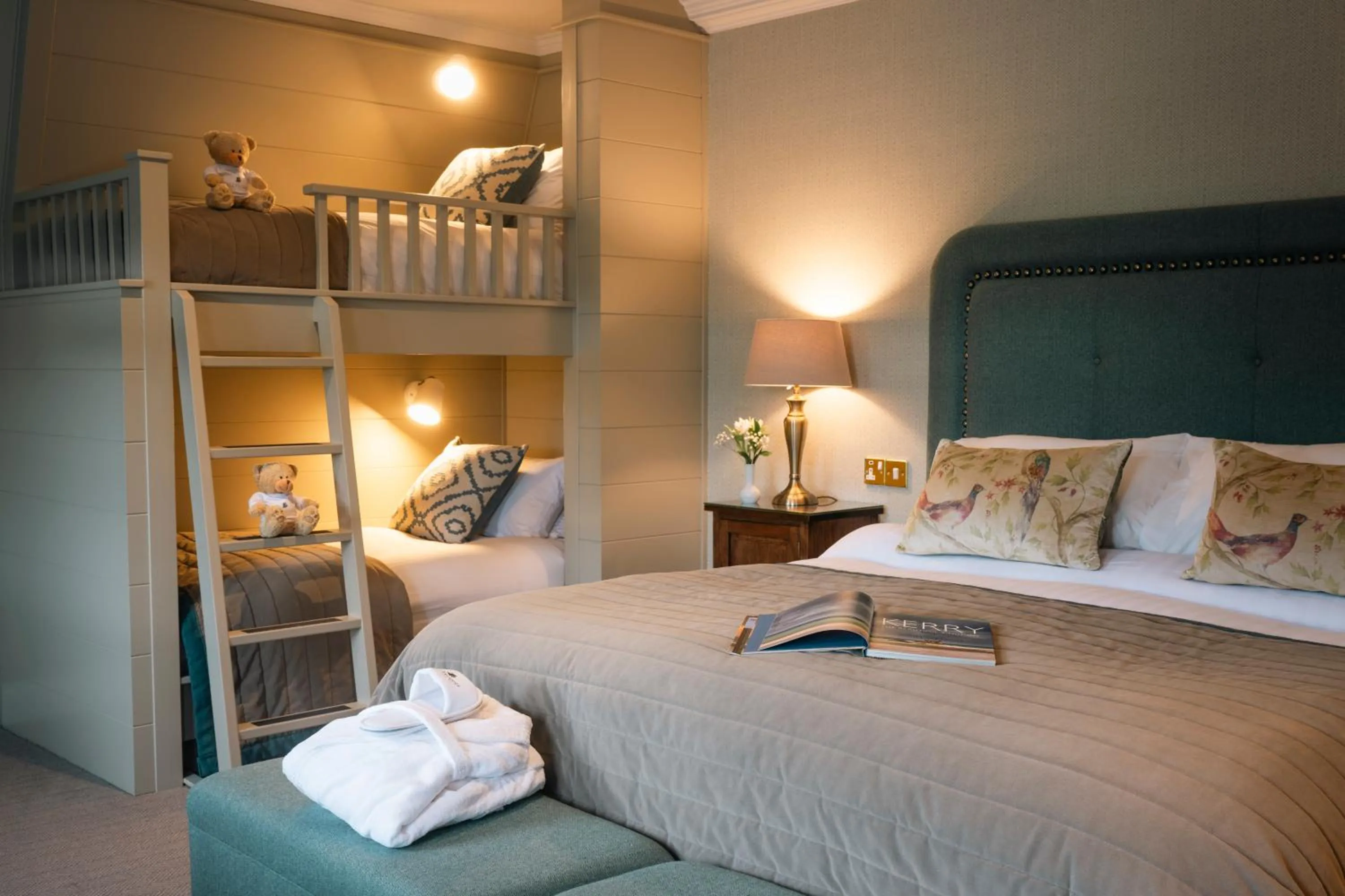 Bed in Ballygarry Estate Hotel & Spa