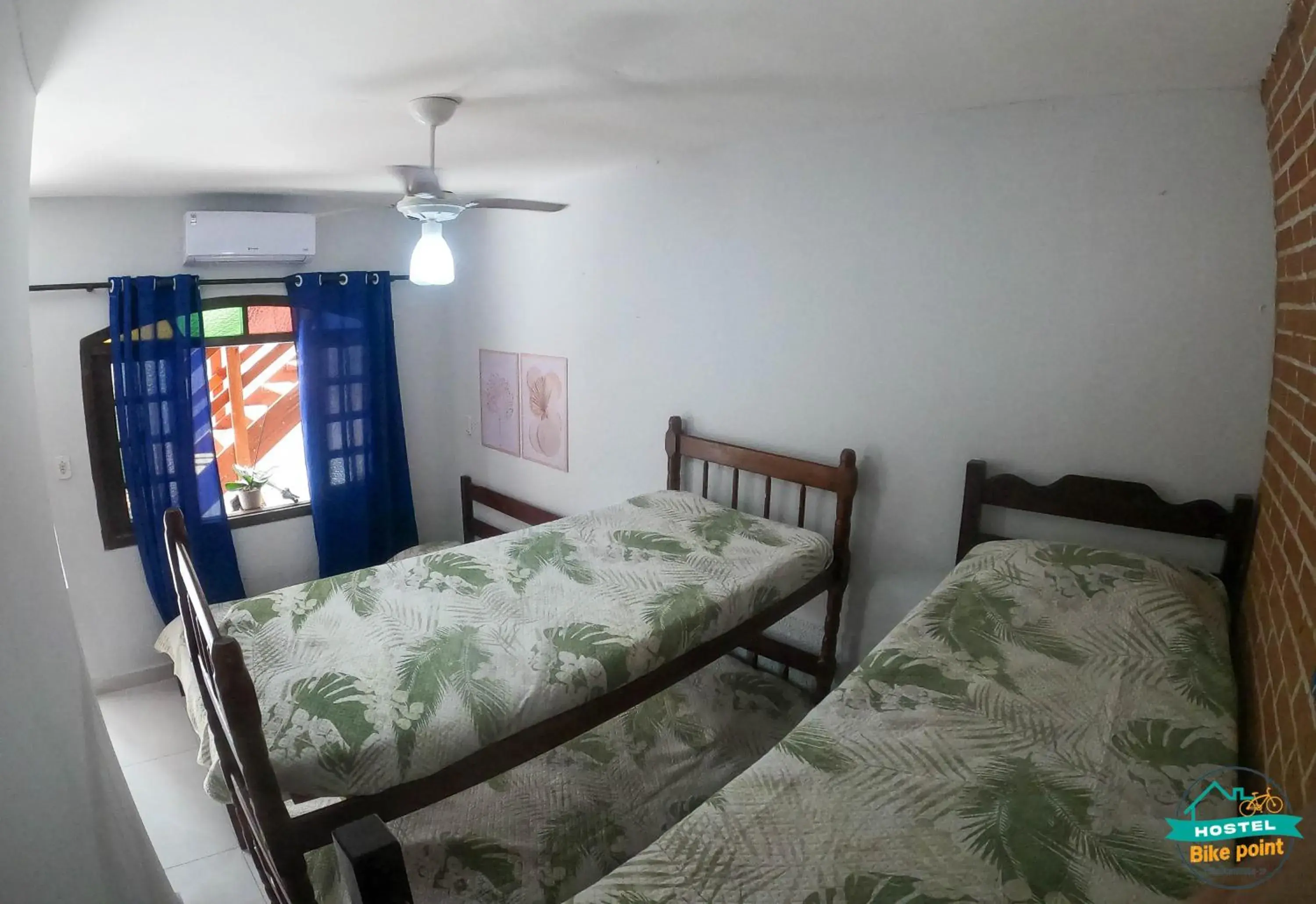 Bunk Bed in Female Dormitory Room in Guest house Bike Point Caraguatatuba Bunk Bed in Female Dormitory Room in Guest house Bike Point Caraguatatuba
