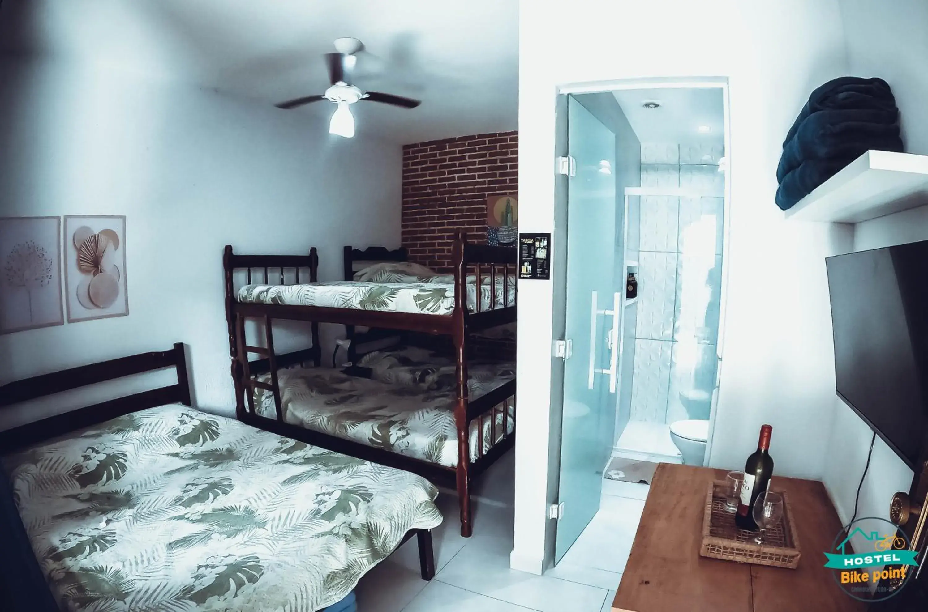 Bunk Bed in Female Dormitory Room in Guest house Bike Point Caraguatatuba Bunk Bed in Female Dormitory Room in Guest house Bike Point Caraguatatuba