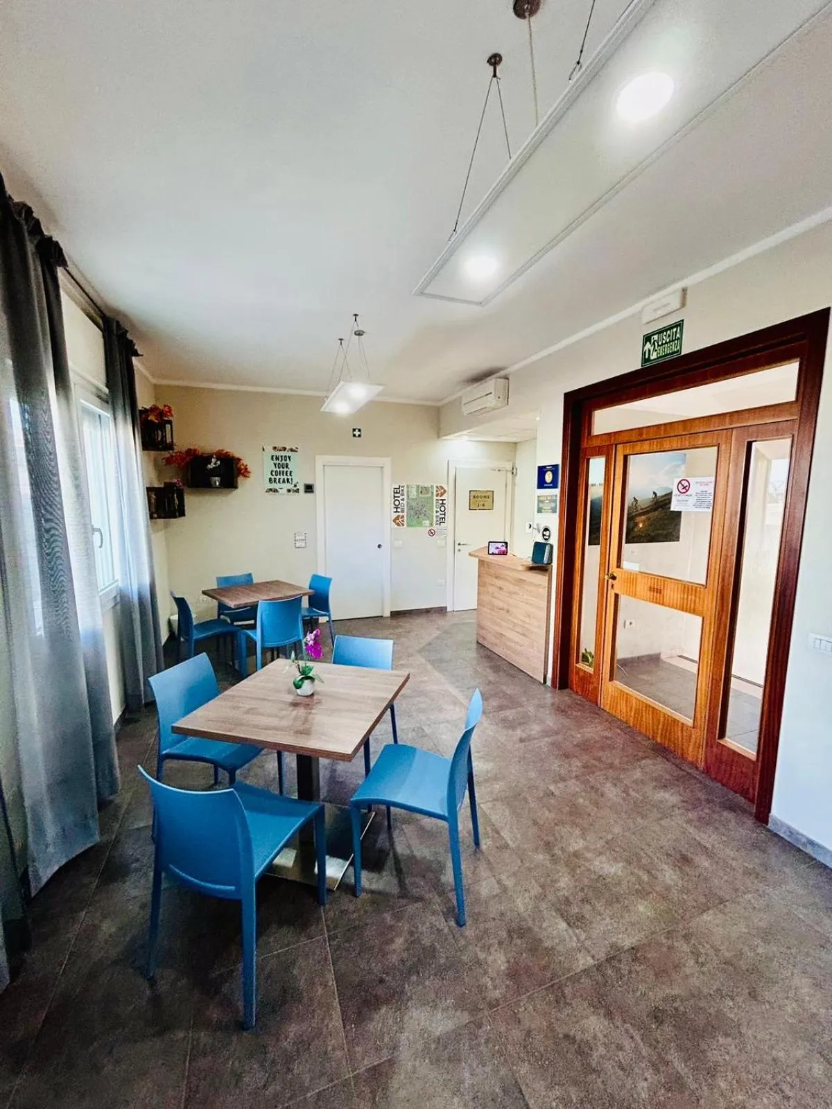 Restaurant/places to eat in Hotel Bed & Bike