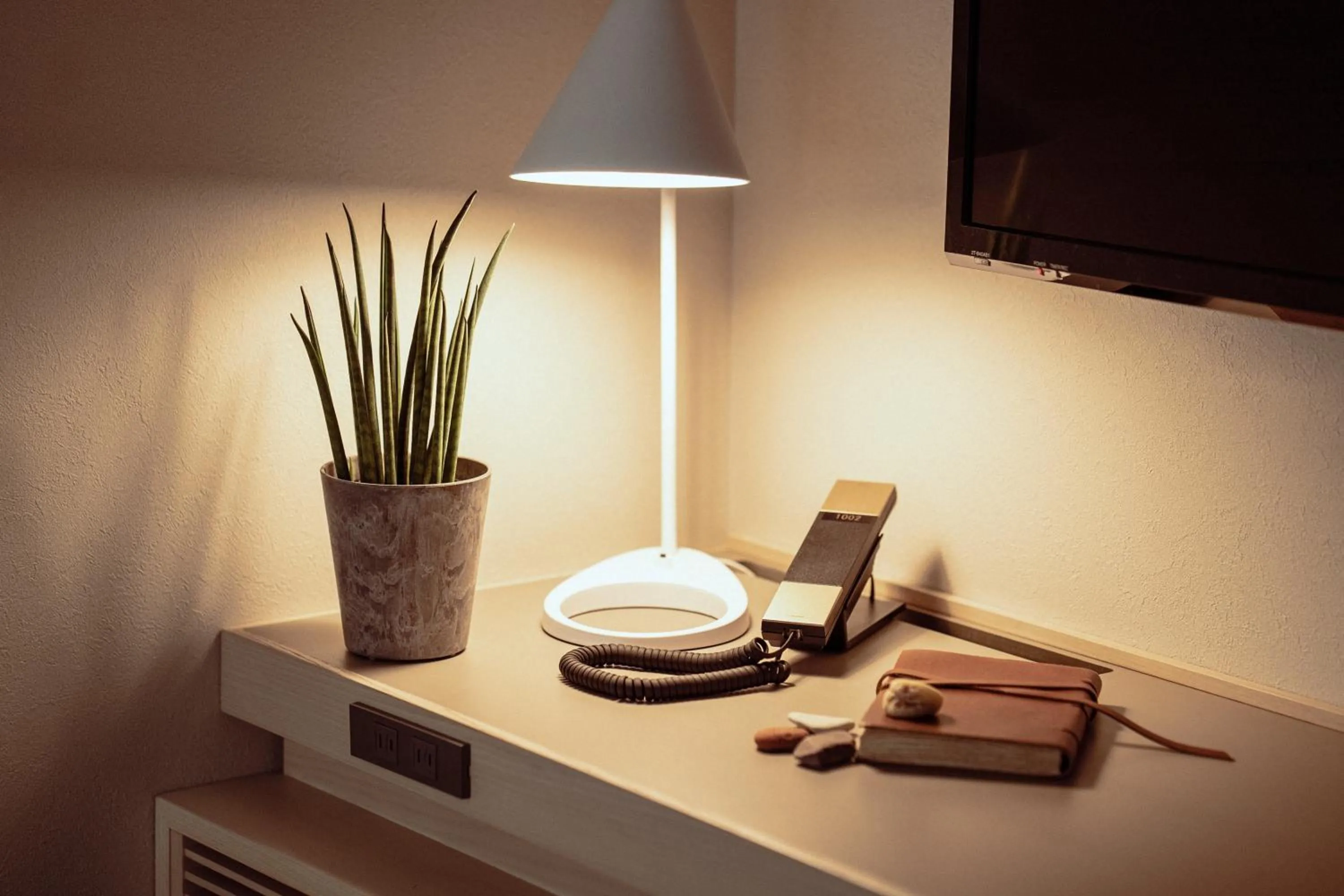 TV and multimedia in Hotel It Osaka Shinmachi