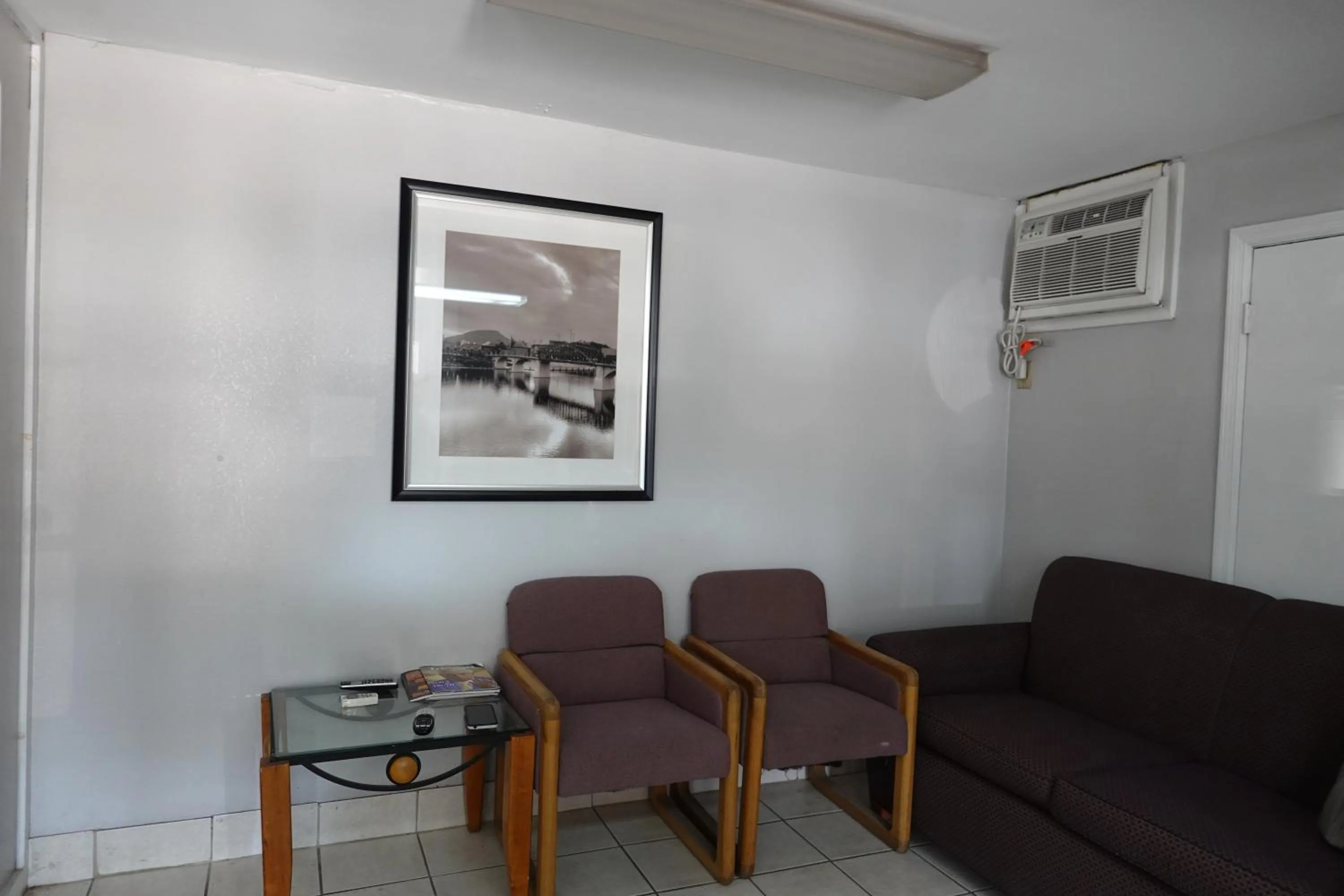 Cascades Motel - Chattanooga