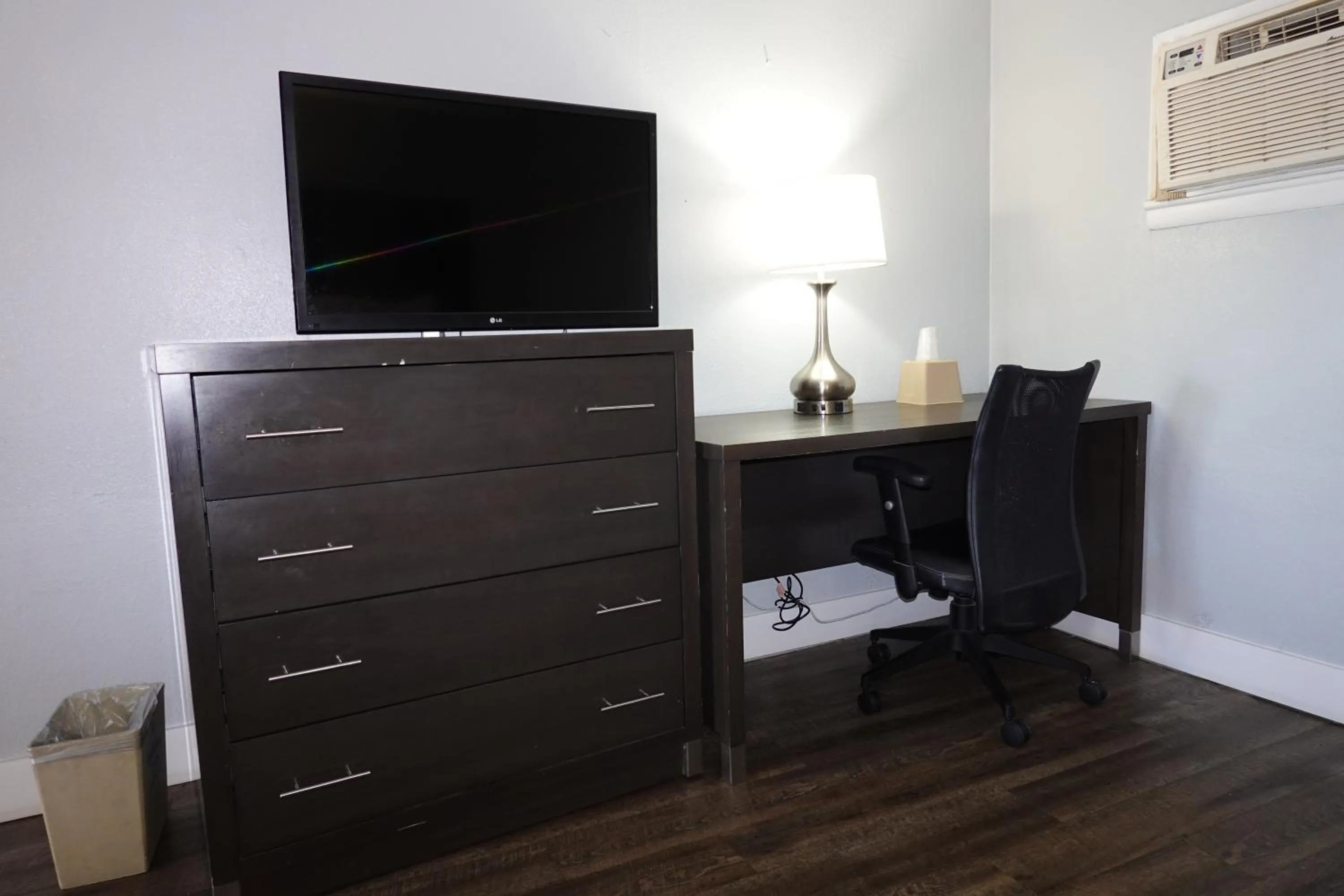 Cascades Motel - Chattanooga