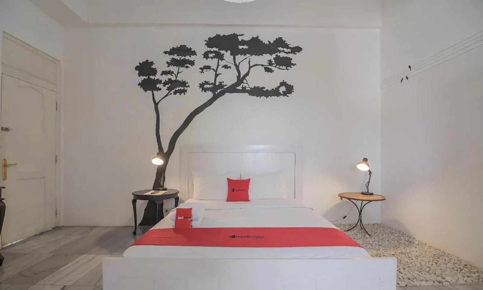 Bedroom, Bed in RedDoorz near UPI Setiabudi 2